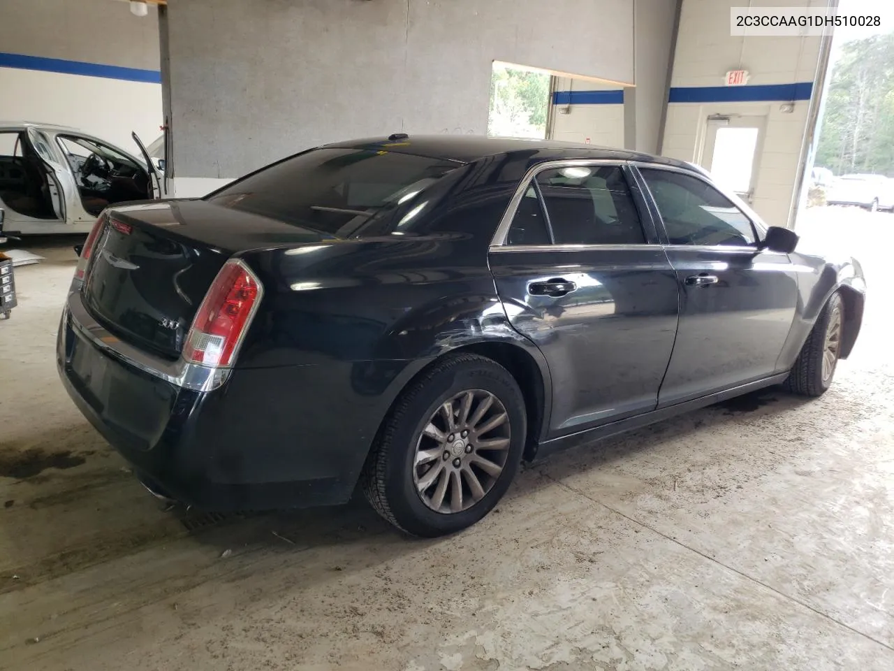 2C3CCAAG1DH510028 2013 Chrysler 300