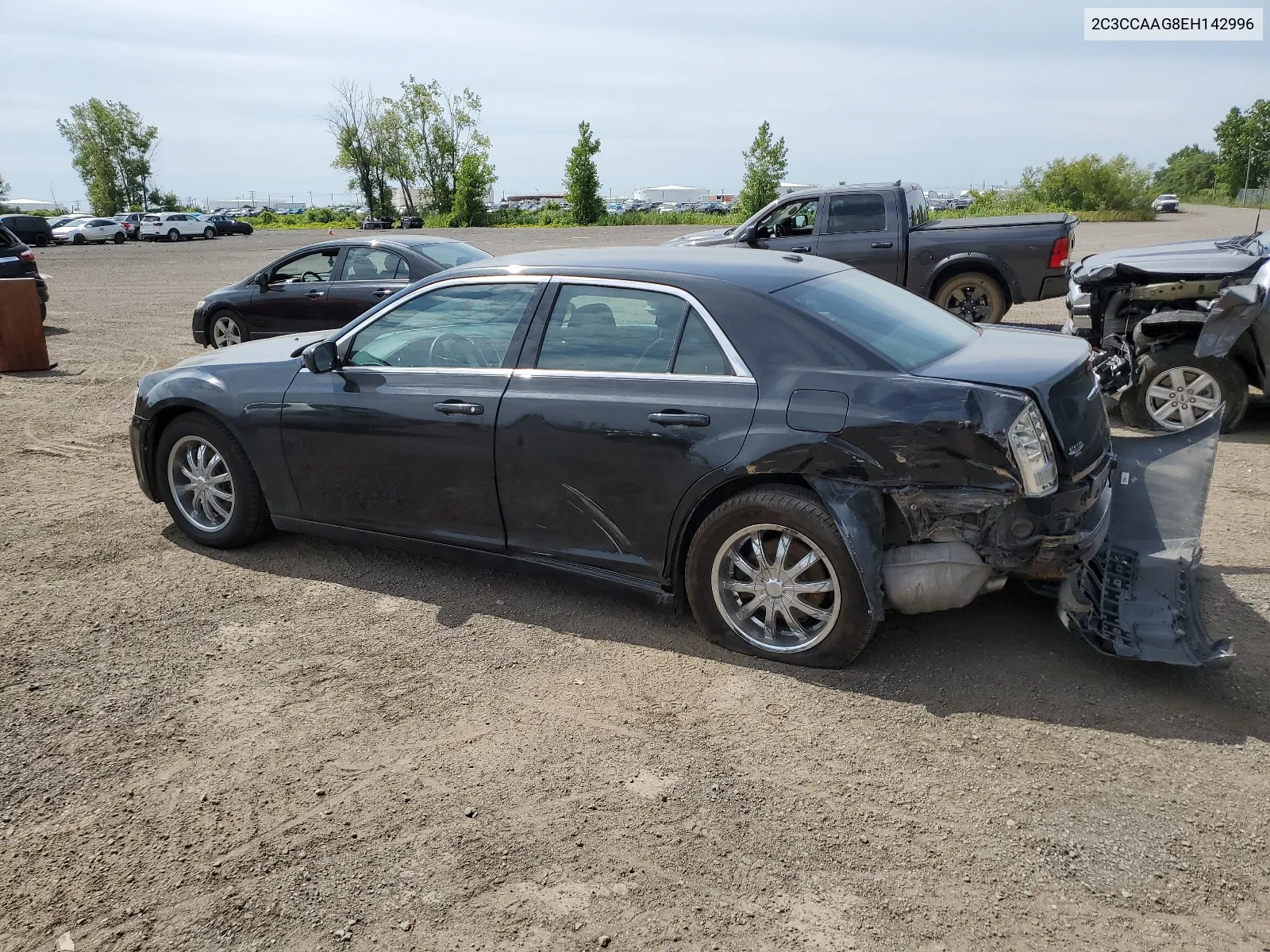 2C3CCAAG8EH142996 2014 Chrysler 300