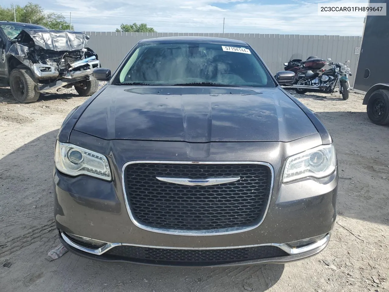 2C3CCARG1FH899647 2015 Chrysler 300 Limited