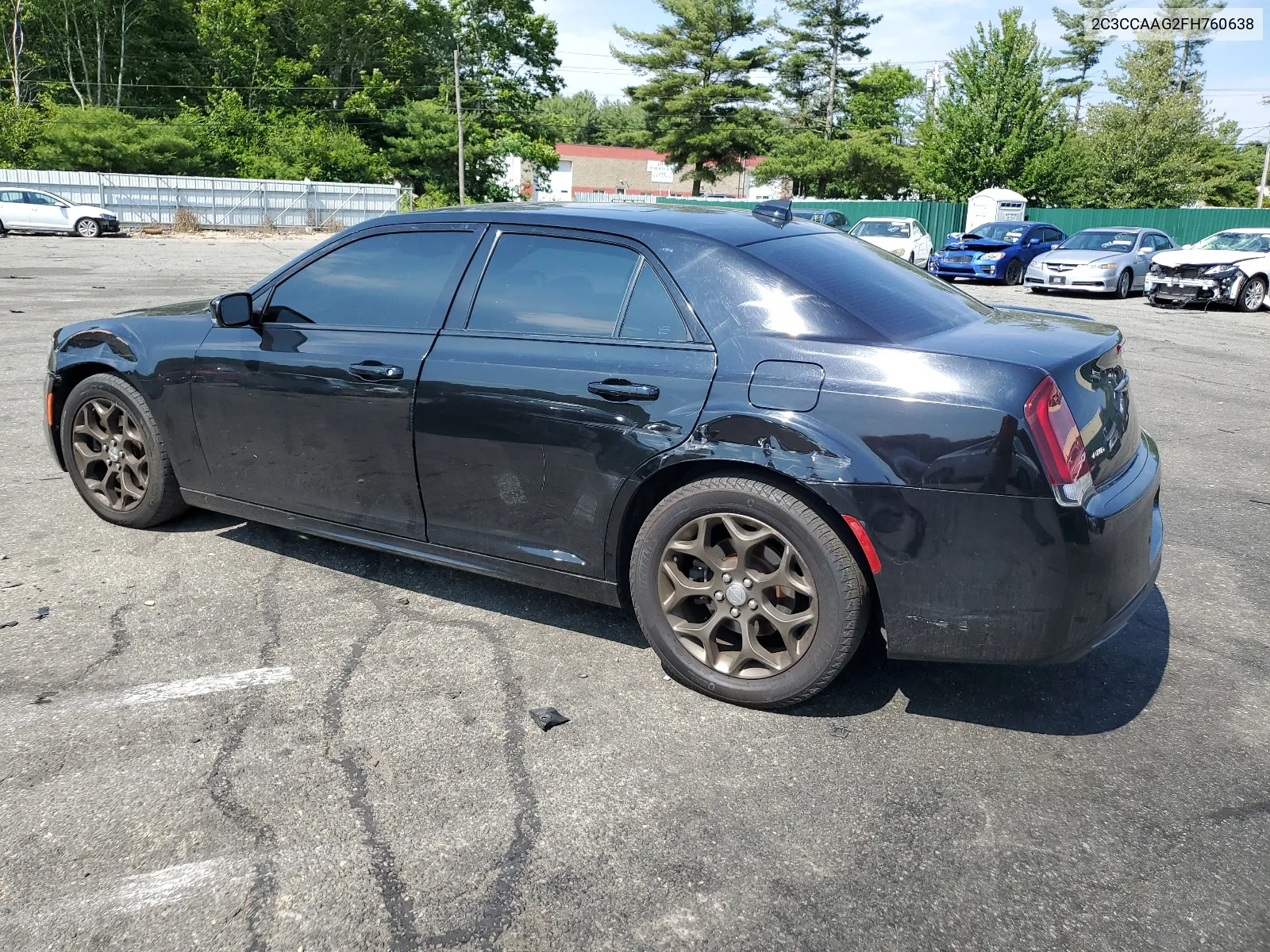 2015 Chrysler 300 Limited VIN: 2C3CCAAG2FH760638 Lot: 58680924