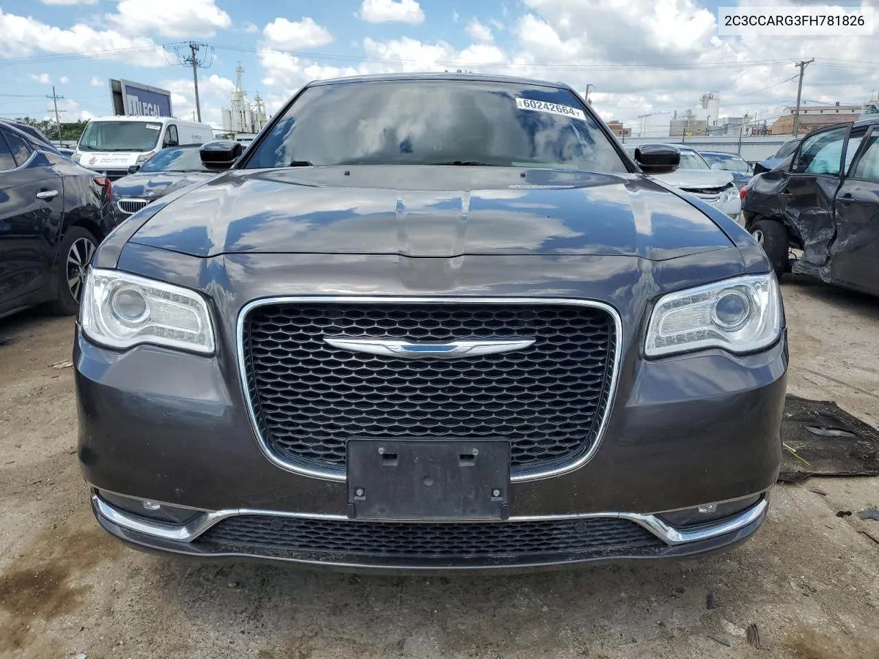 2C3CCARG3FH781826 2015 Chrysler 300 Limited