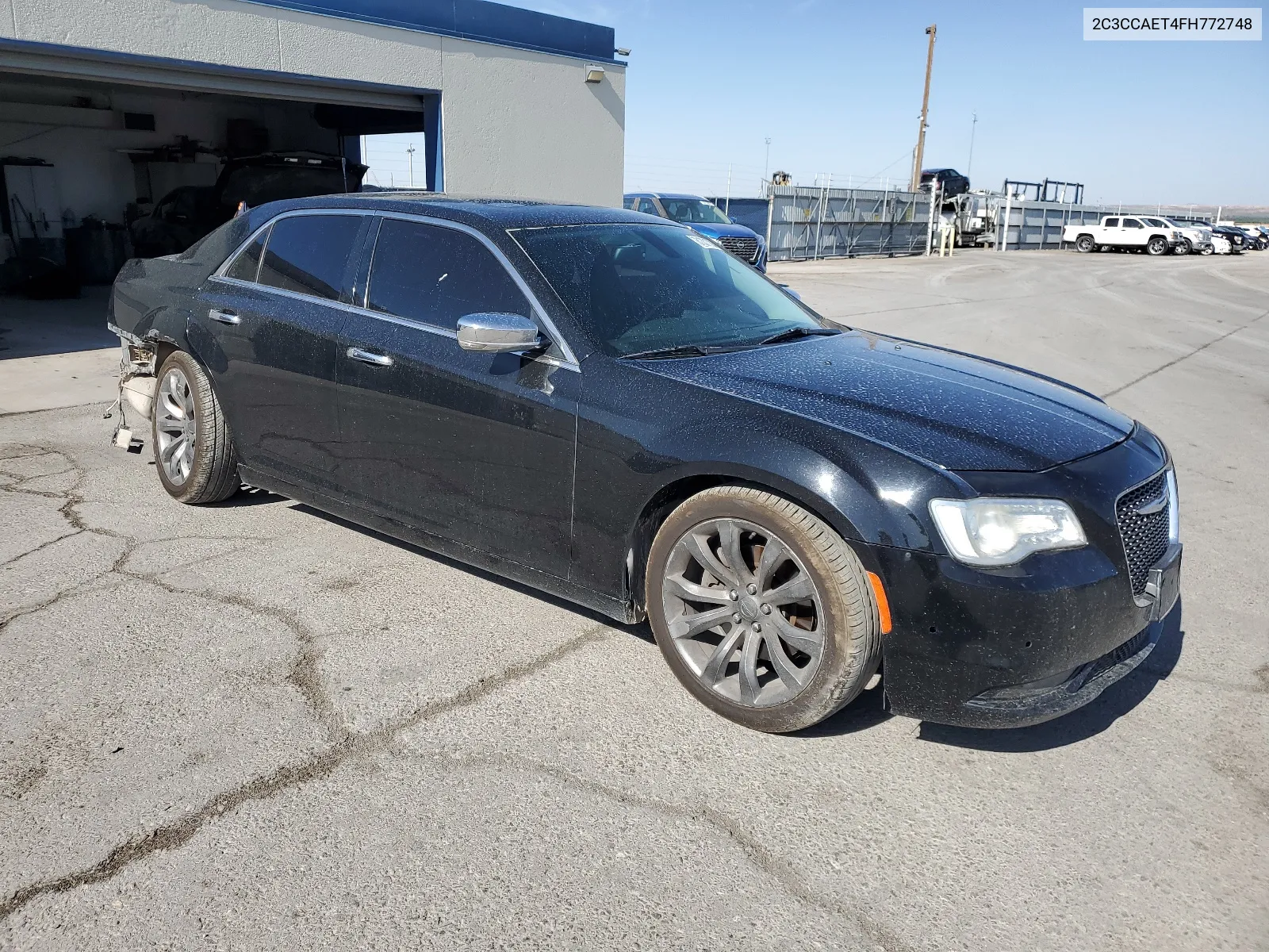 2015 Chrysler 300C VIN: 2C3CCAET4FH772748 Lot: 61331724