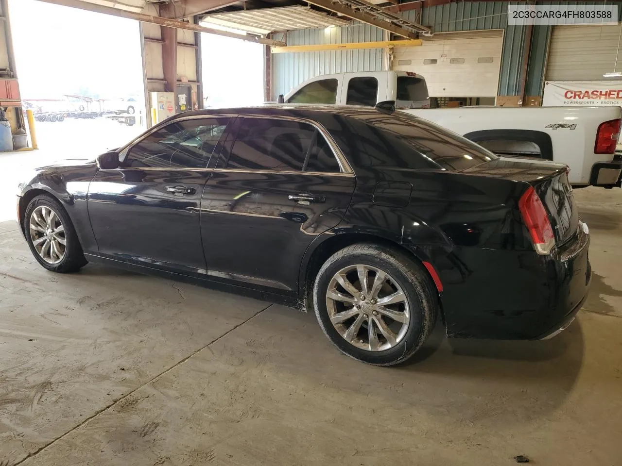 2015 Chrysler 300 Limited VIN: 2C3CCARG4FH803588 Lot: 67882664