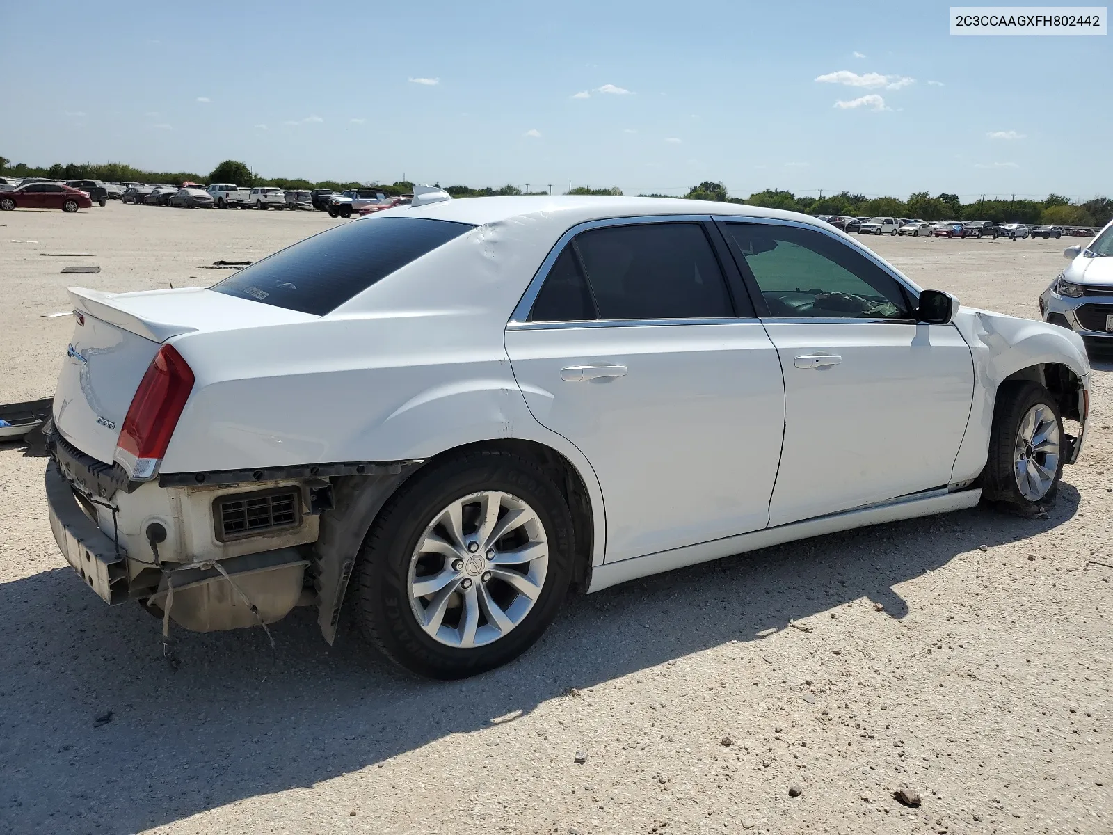 2015 Chrysler 300 Limited VIN: 2C3CCAAGXFH802442 Lot: 68552674