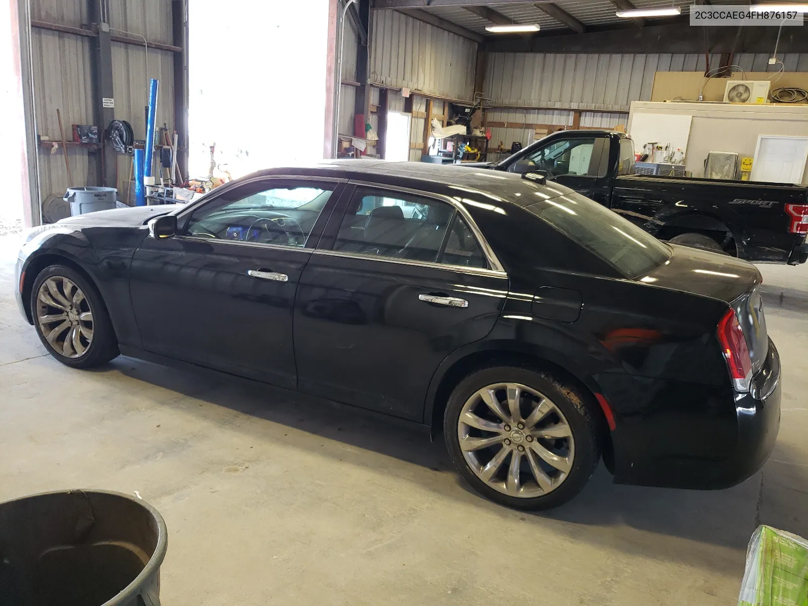 2015 Chrysler 300C VIN: 2C3CCAEG4FH876157 Lot: 68694654