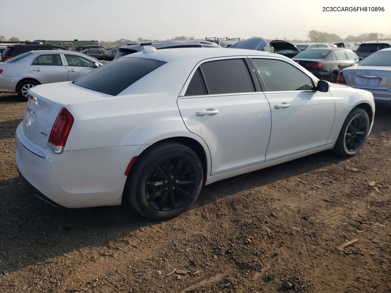 2015 Chrysler 300 Limited VIN: 2C3CCARG6FH810896 Lot: 69653934