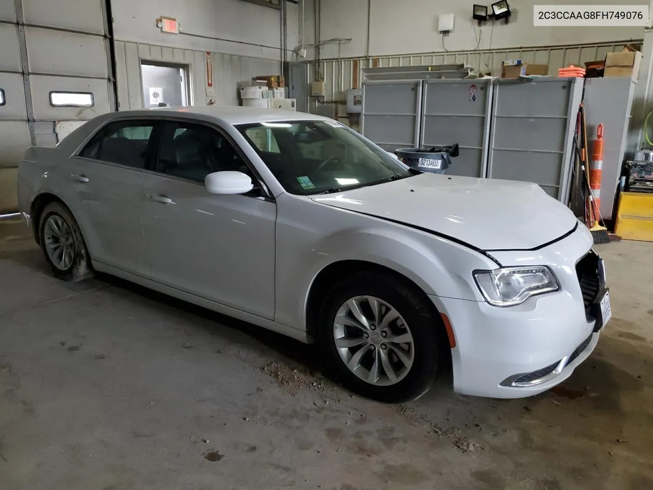 2015 Chrysler 300 Limited VIN: 2C3CCAAG8FH749076 Lot: 78824694