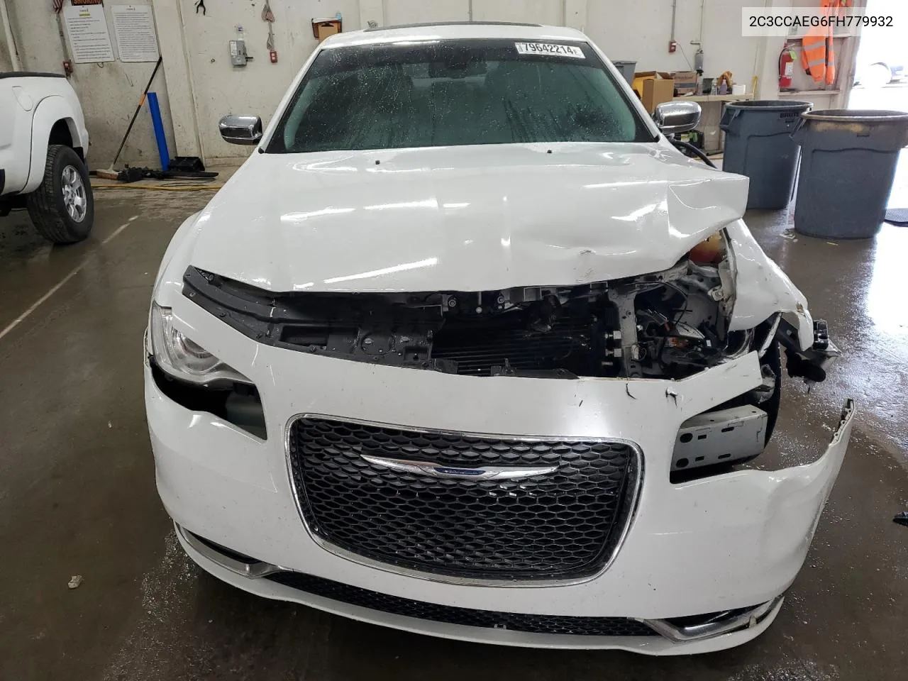 2015 Chrysler 300C VIN: 2C3CCAEG6FH779932 Lot: 79642214