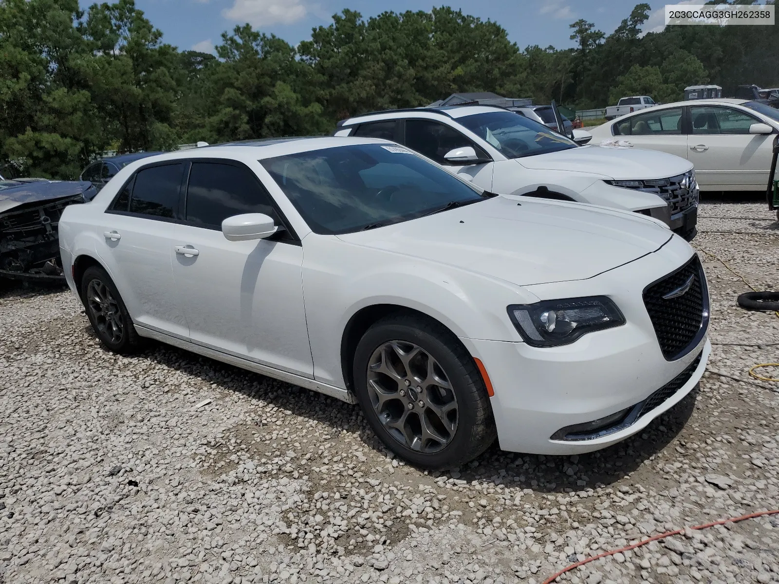 2016 Chrysler 300 S VIN: 2C3CCAGG3GH262358 Lot: 61490444