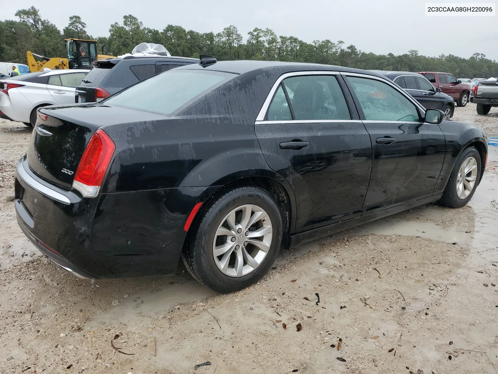 2016 Chrysler 300 Limited VIN: 2C3CCAAG8GH220096 Lot: 64322234