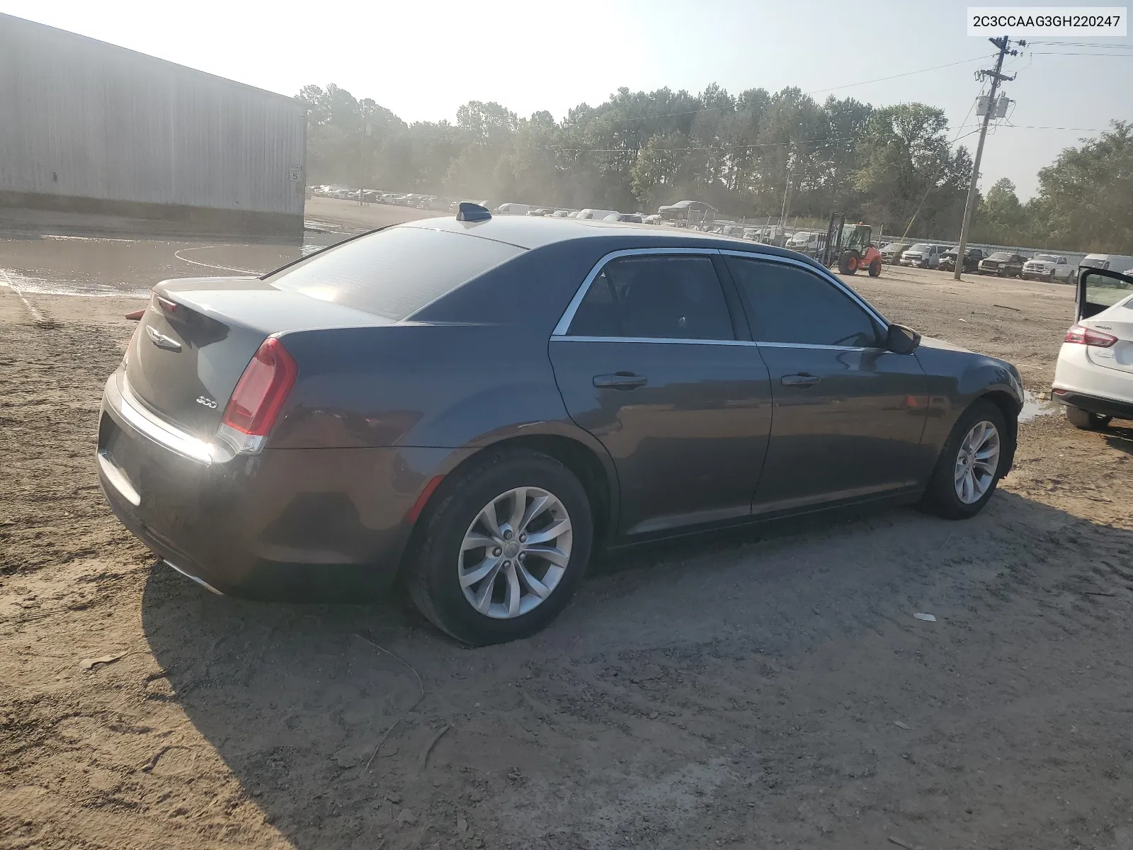 2016 Chrysler 300 Limited VIN: 2C3CCAAG3GH220247 Lot: 64828844