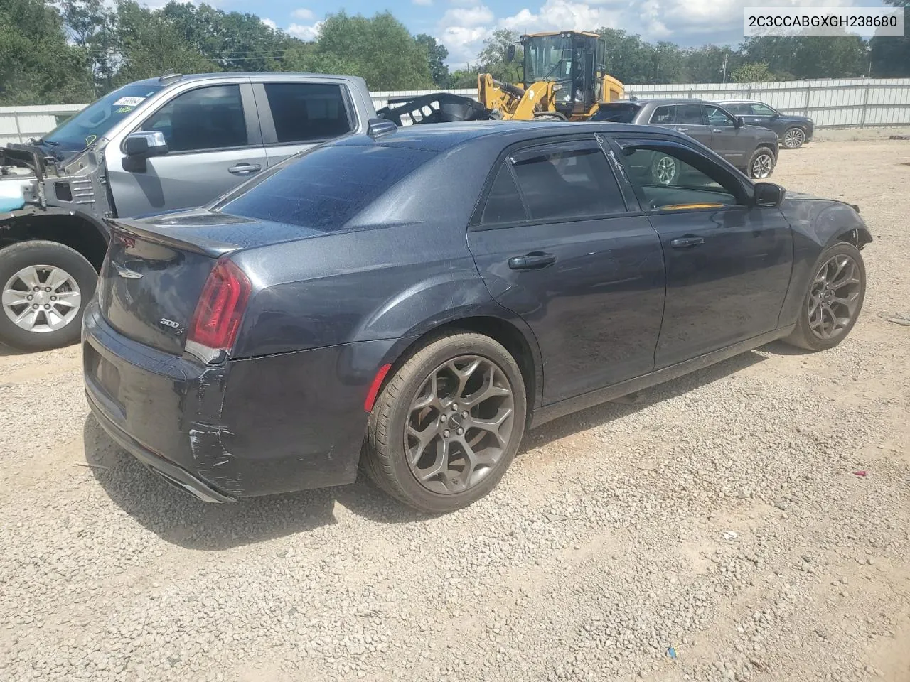 2C3CCABGXGH238680 2016 Chrysler 300 S