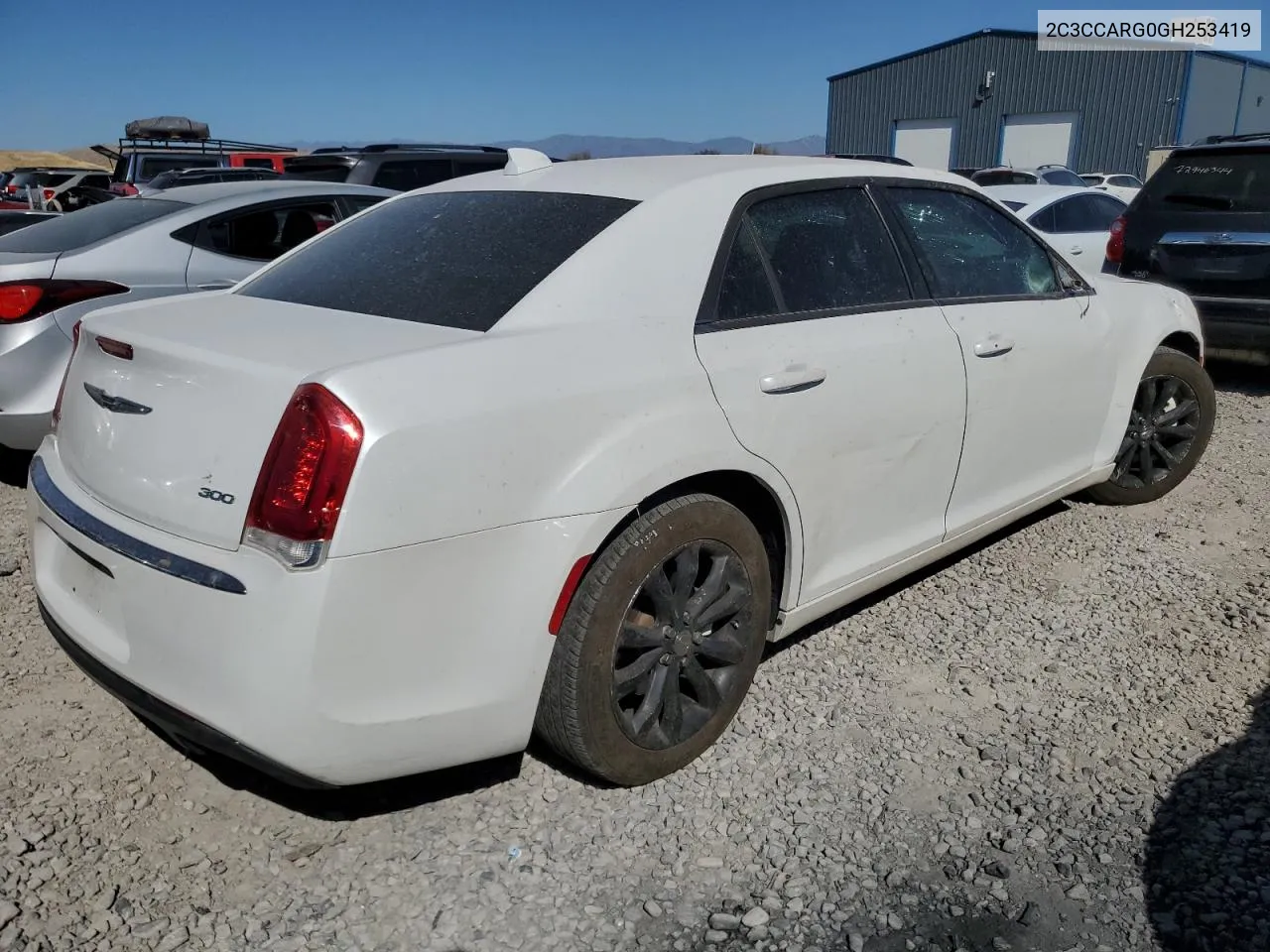 2016 Chrysler 300 Limited VIN: 2C3CCARG0GH253419 Lot: 72792754