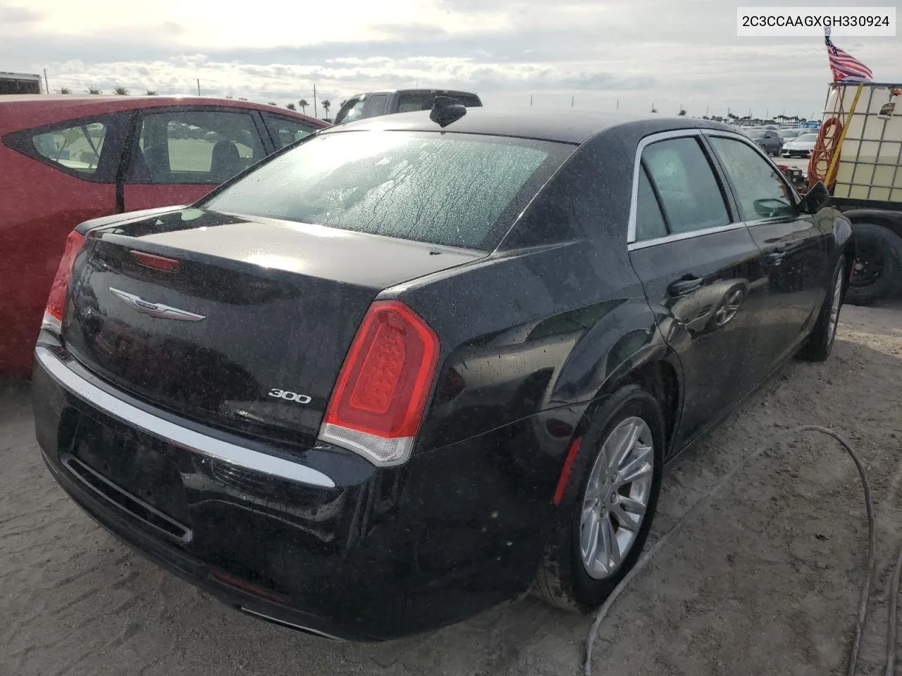 2016 Chrysler 300 Limited VIN: 2C3CCAAGXGH330924 Lot: 78039874