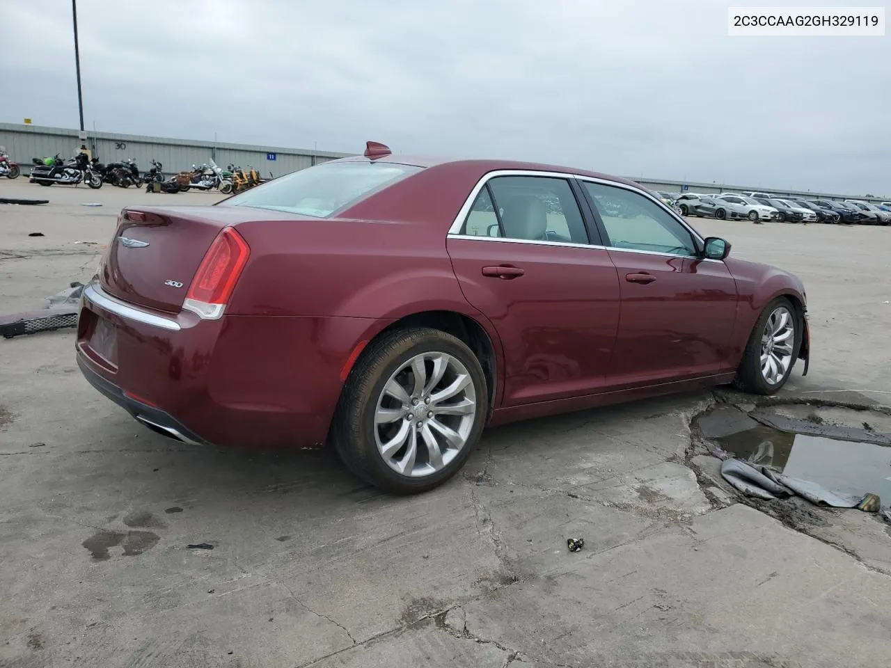 2016 Chrysler 300 Limited VIN: 2C3CCAAG2GH329119 Lot: 78466404