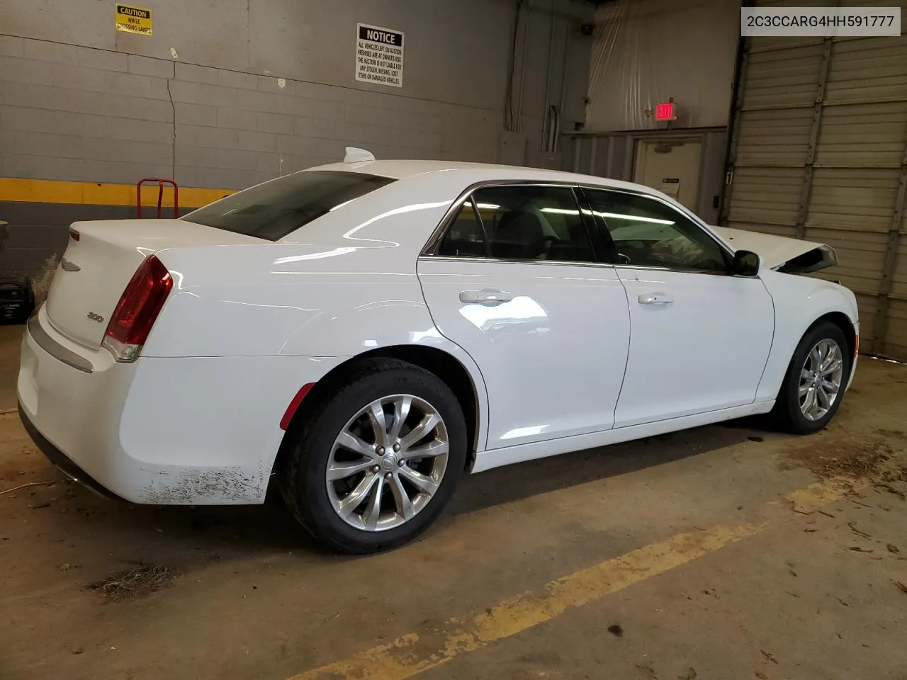 2017 Chrysler 300 Limited VIN: 2C3CCARG4HH591777 Lot: 56311104