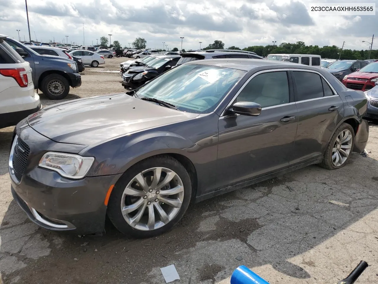 2017 Chrysler 300 Limited VIN: 2C3CCAAGXHH653565 Lot: 57703334