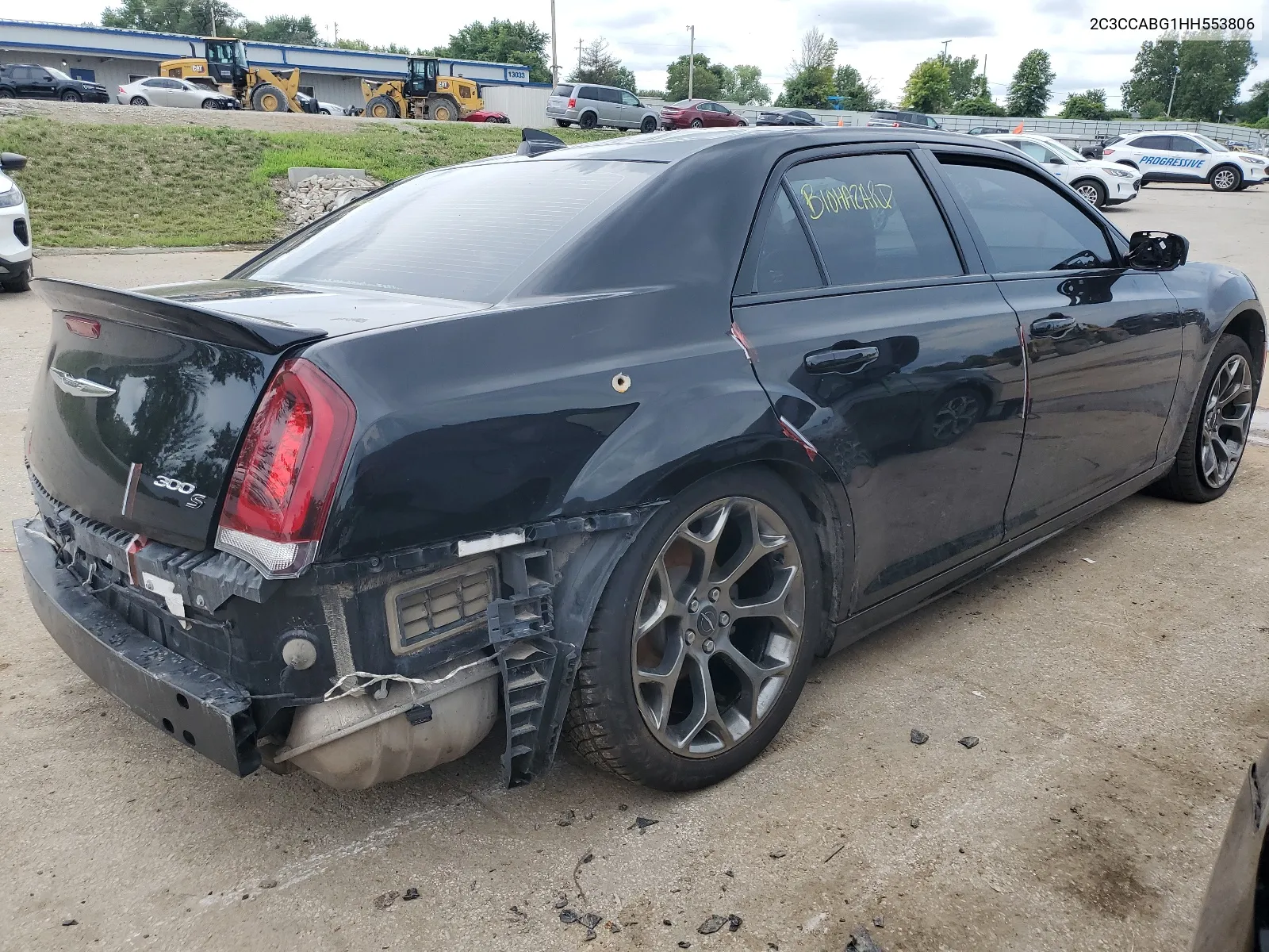 2017 Chrysler 300 S VIN: 2C3CCABG1HH553806 Lot: 61941314