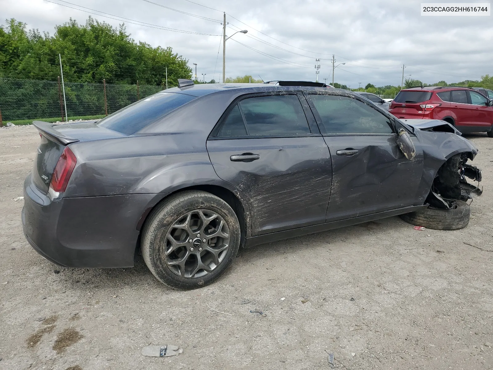 2017 Chrysler 300 S VIN: 2C3CCAGG2HH616744 Lot: 66063784