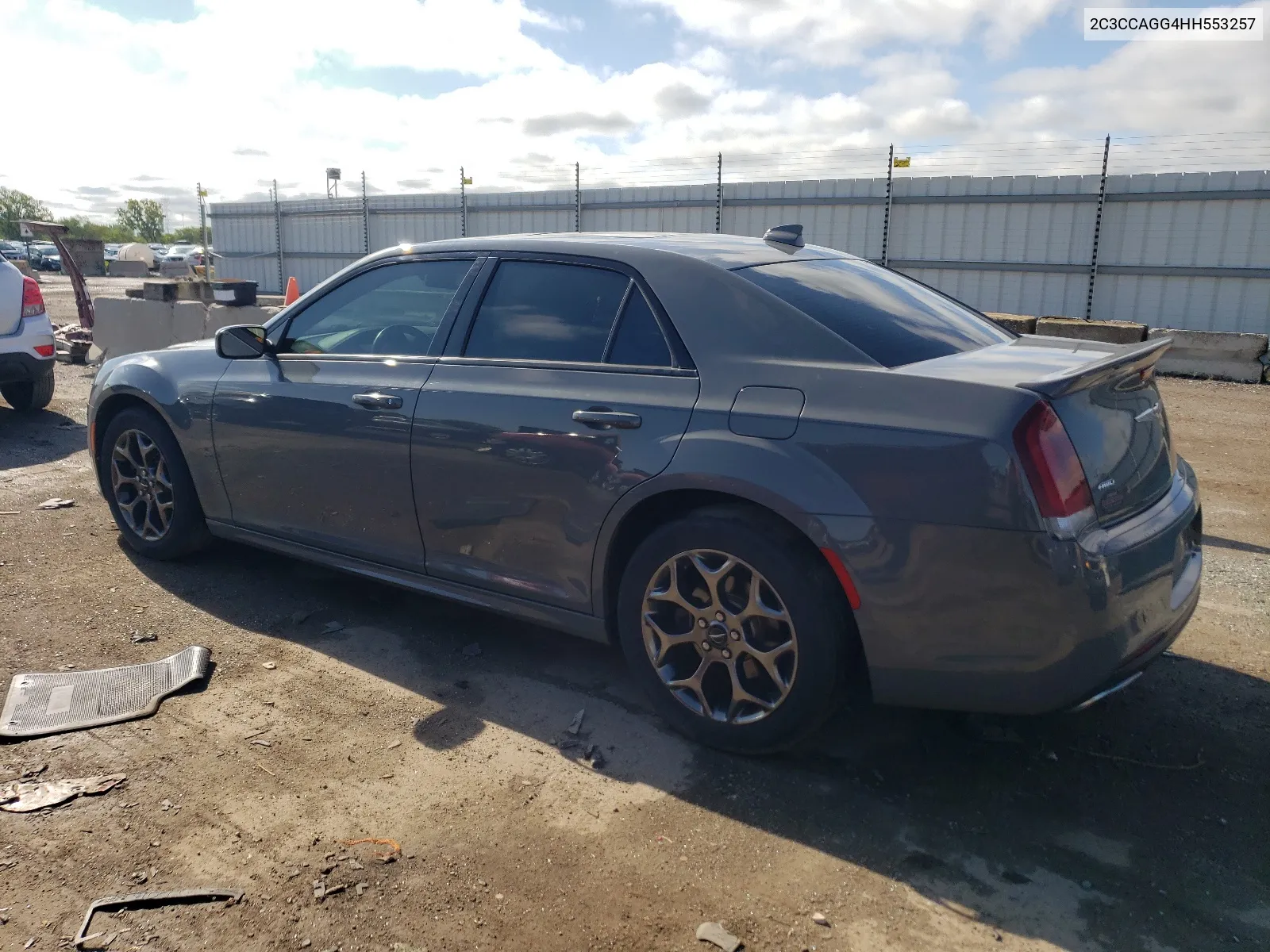 2C3CCAGG4HH553257 2017 Chrysler 300 S