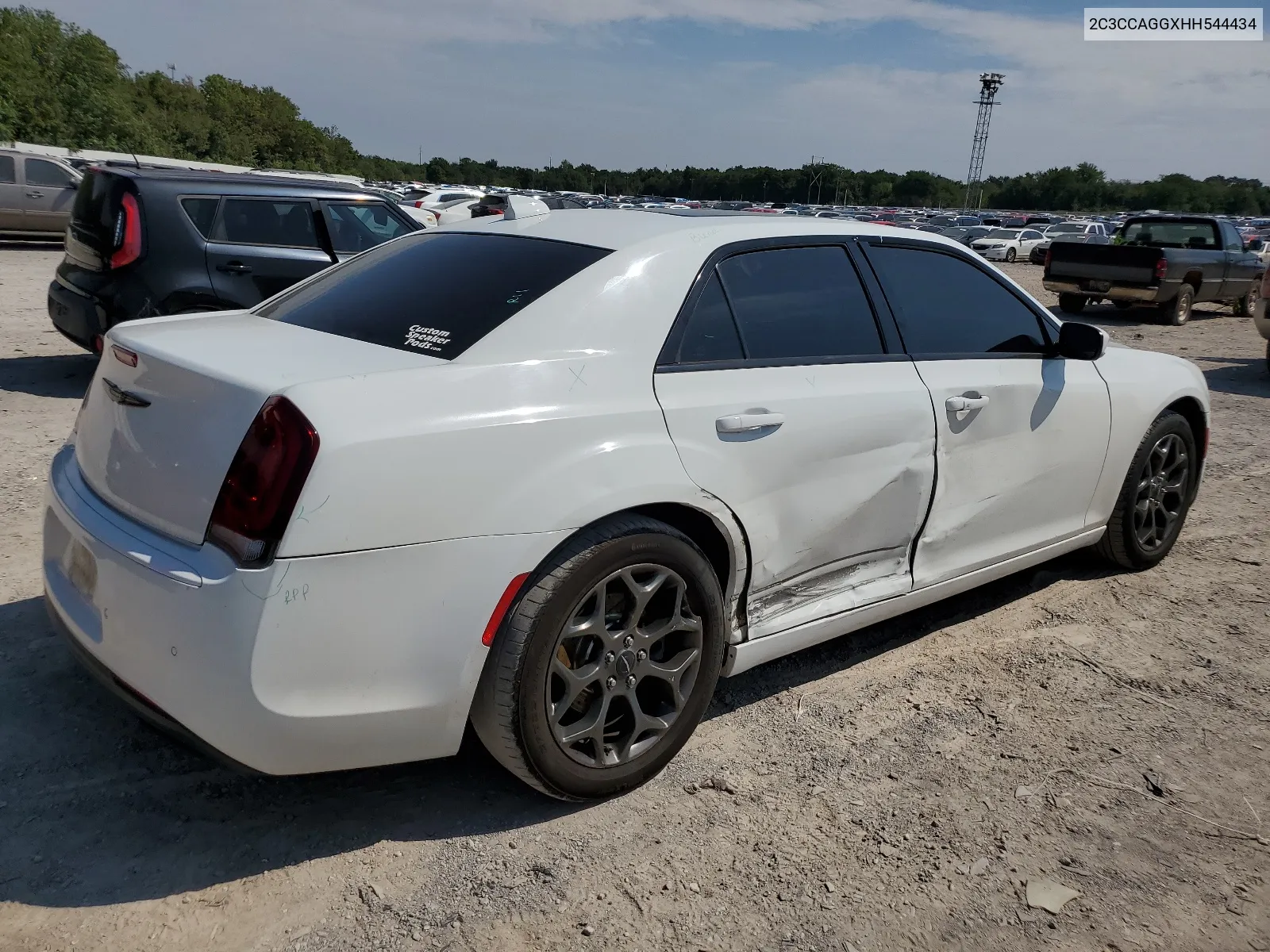 2017 Chrysler 300 S VIN: 2C3CCAGGXHH544434 Lot: 68349354