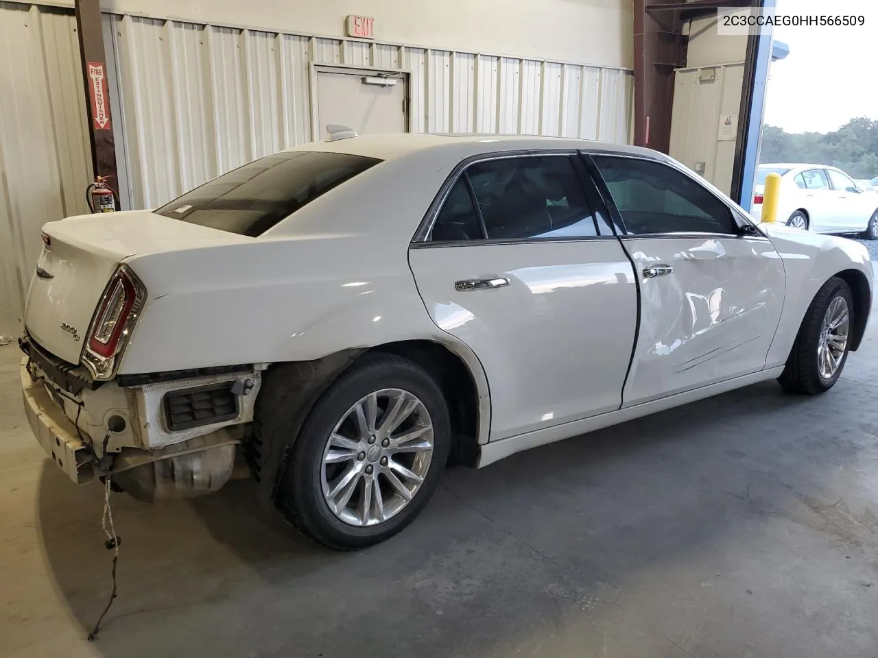 2C3CCAEG0HH566509 2017 Chrysler 300C