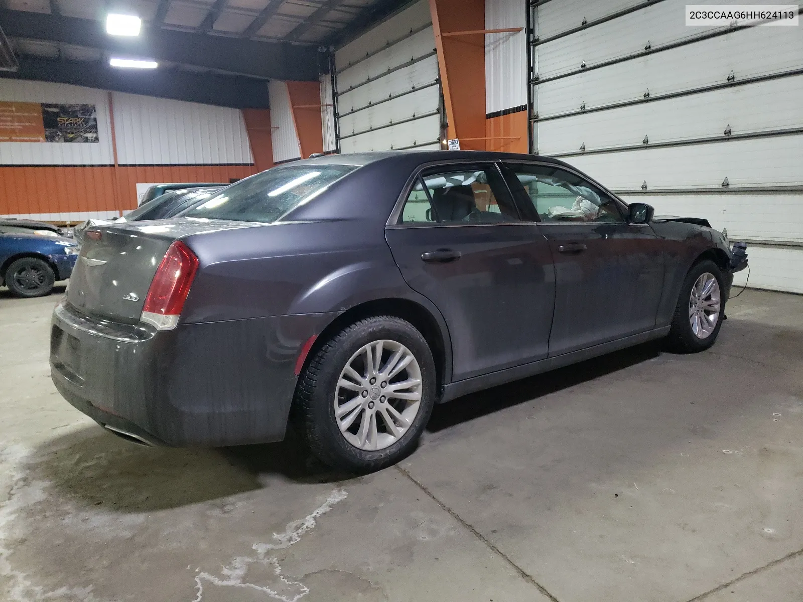 2C3CCAAG6HH624113 2017 Chrysler 300 Limited