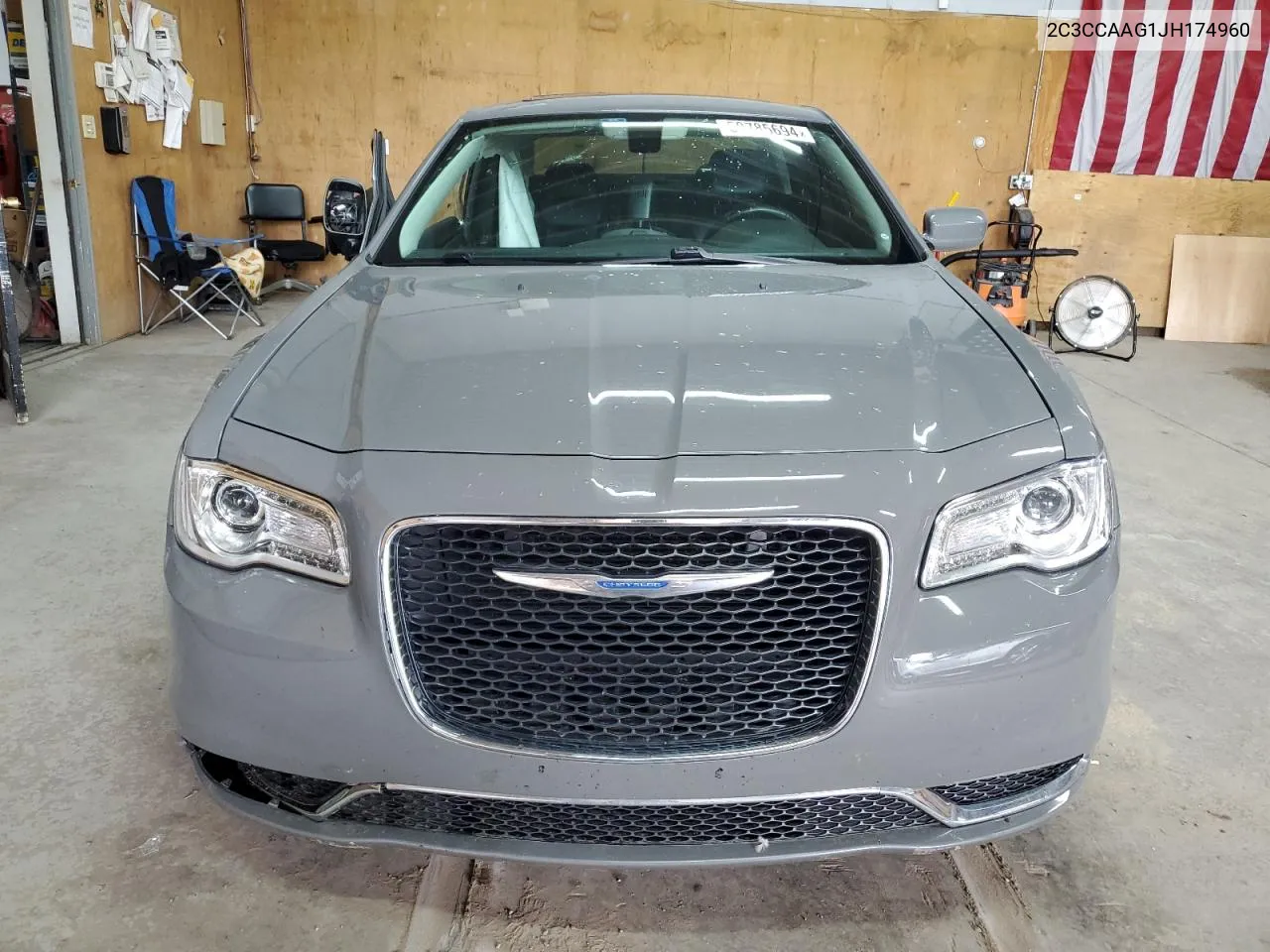 2C3CCAAG1JH174960 2018 Chrysler 300 Touring