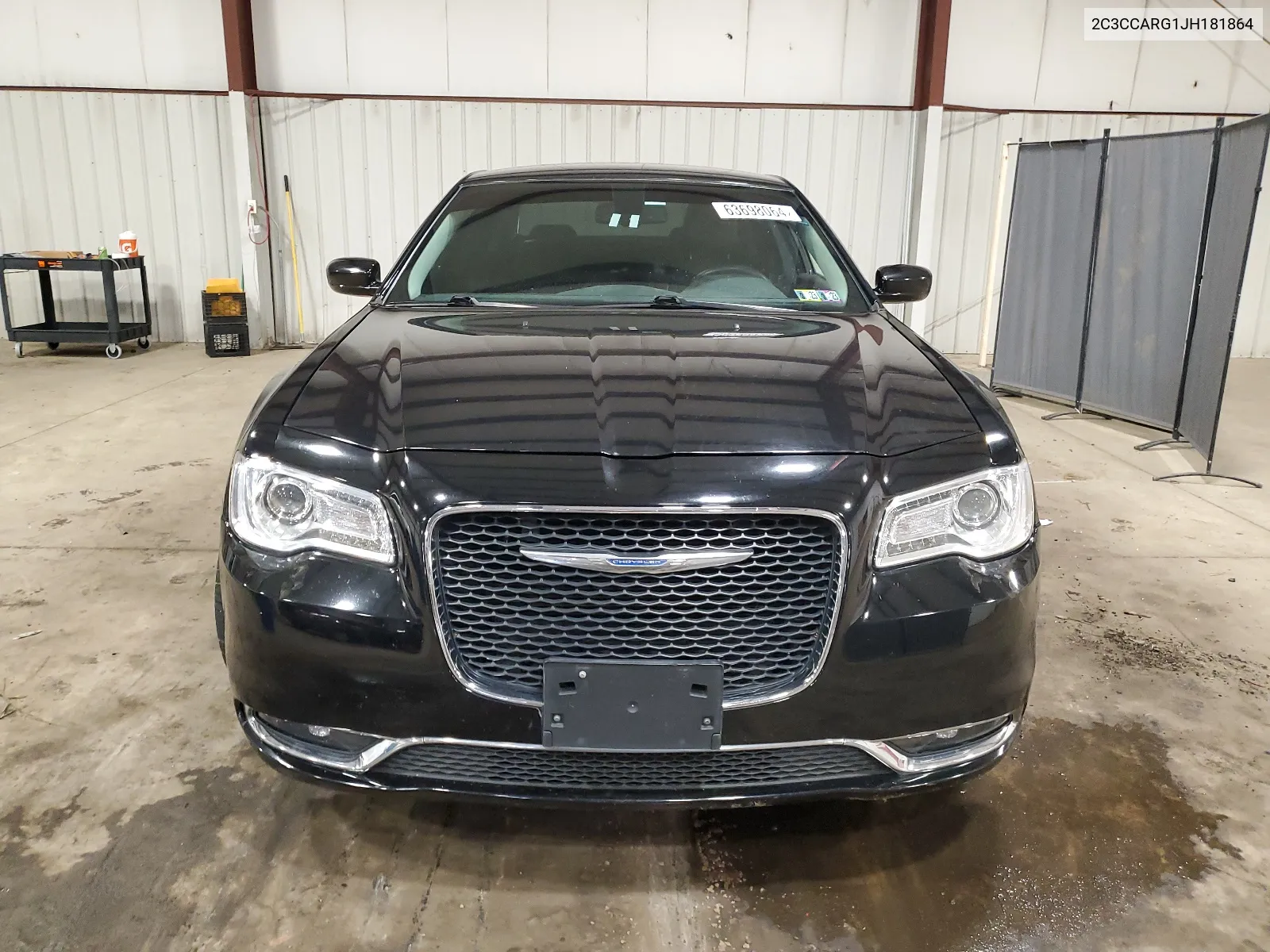 2C3CCARG1JH181864 2018 Chrysler 300 Touring