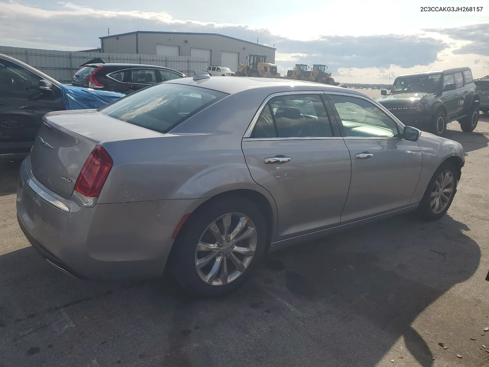 2C3CCAKG3JH268157 2018 Chrysler 300 Limited