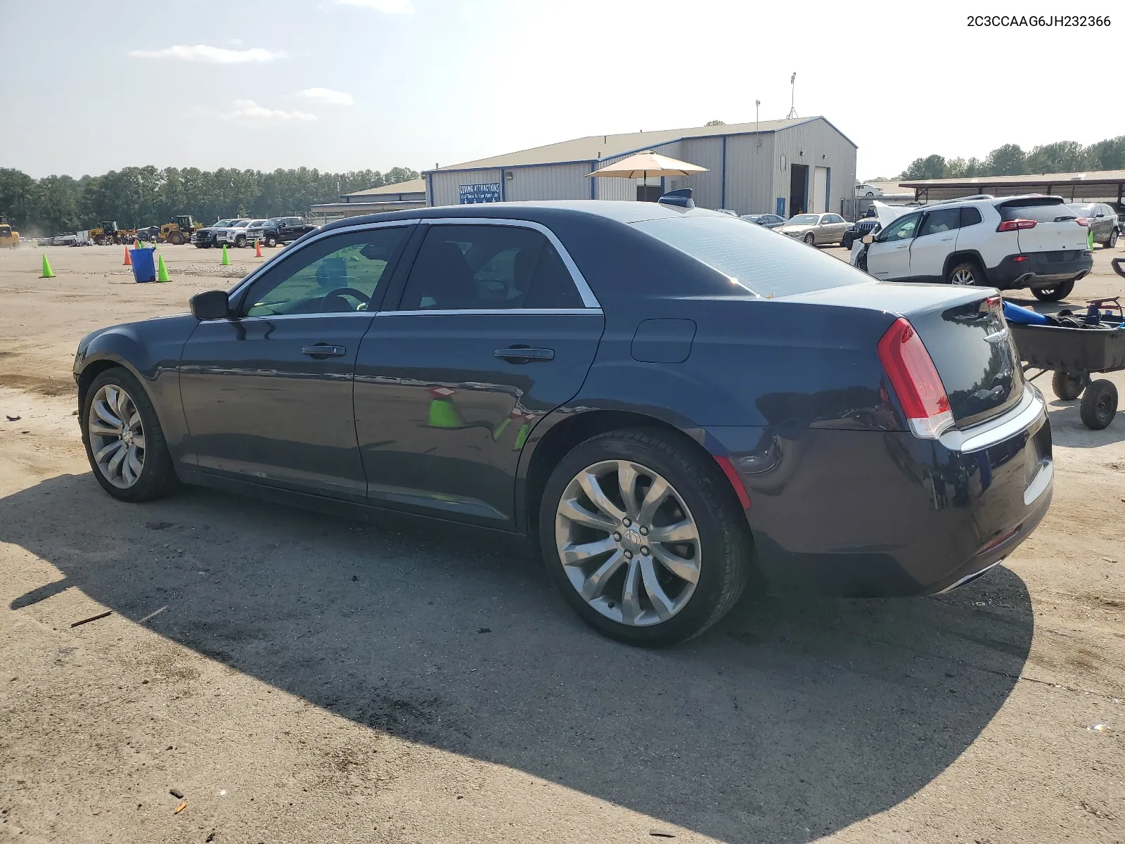 2C3CCAAG6JH232366 2018 Chrysler 300 Touring