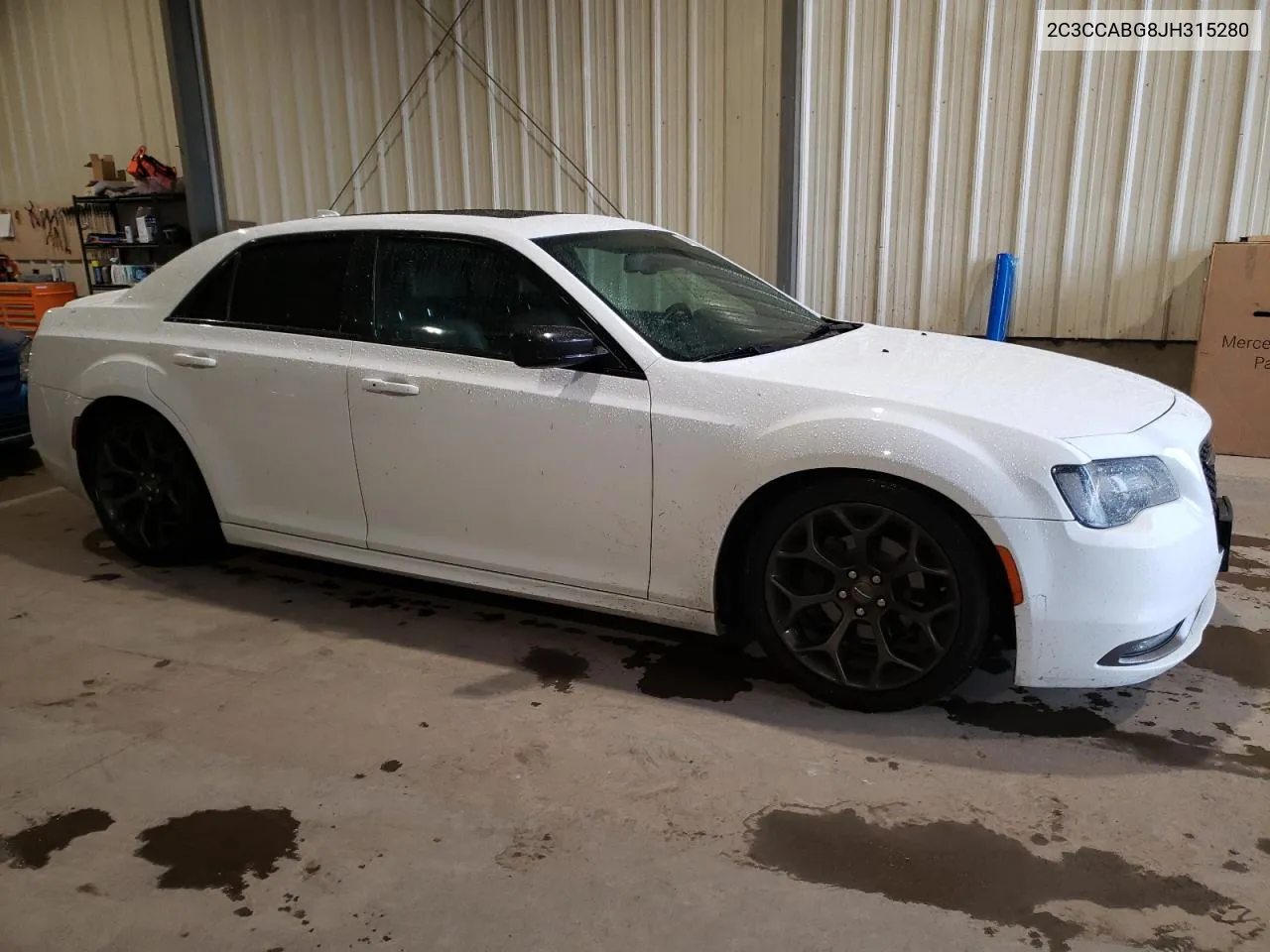 2C3CCABG8JH315280 2018 Chrysler 300 S