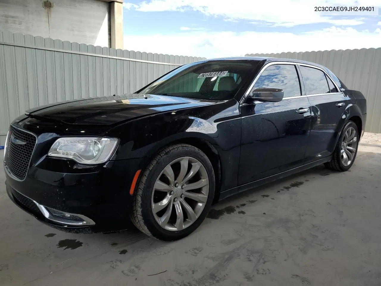 2C3CCAEG9JH249401 2018 Chrysler 300 Limited