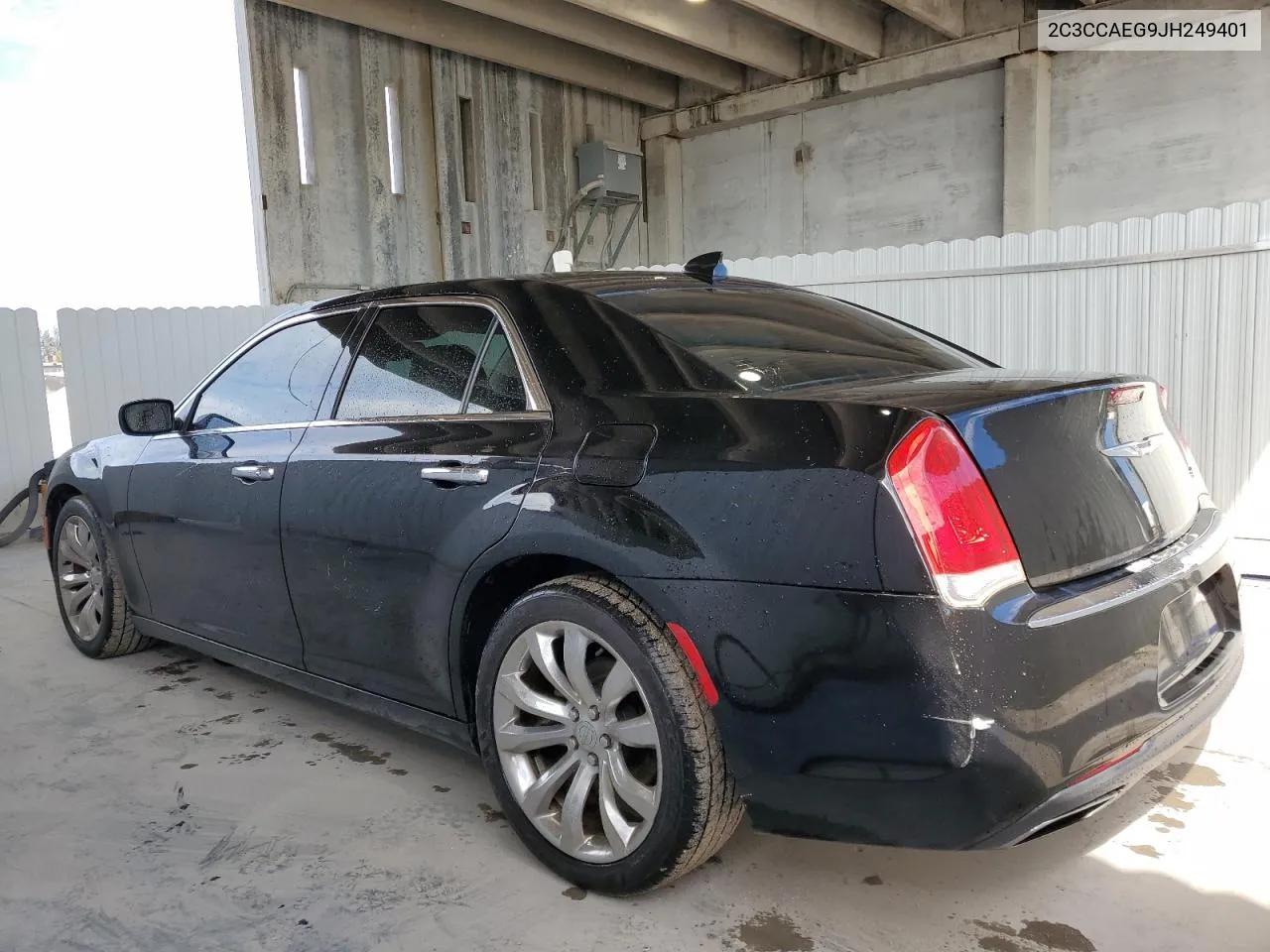 2C3CCAEG9JH249401 2018 Chrysler 300 Limited