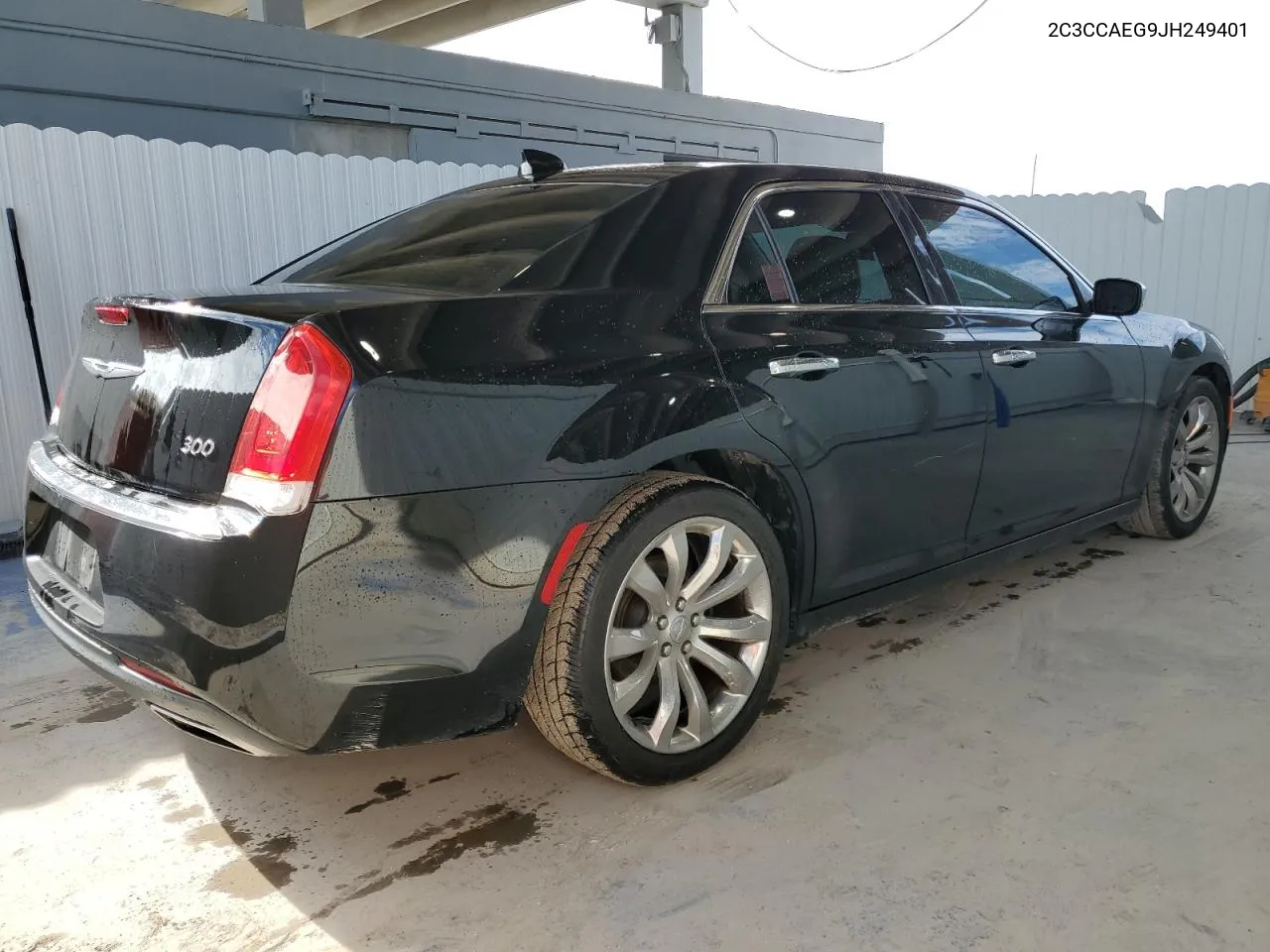 2C3CCAEG9JH249401 2018 Chrysler 300 Limited