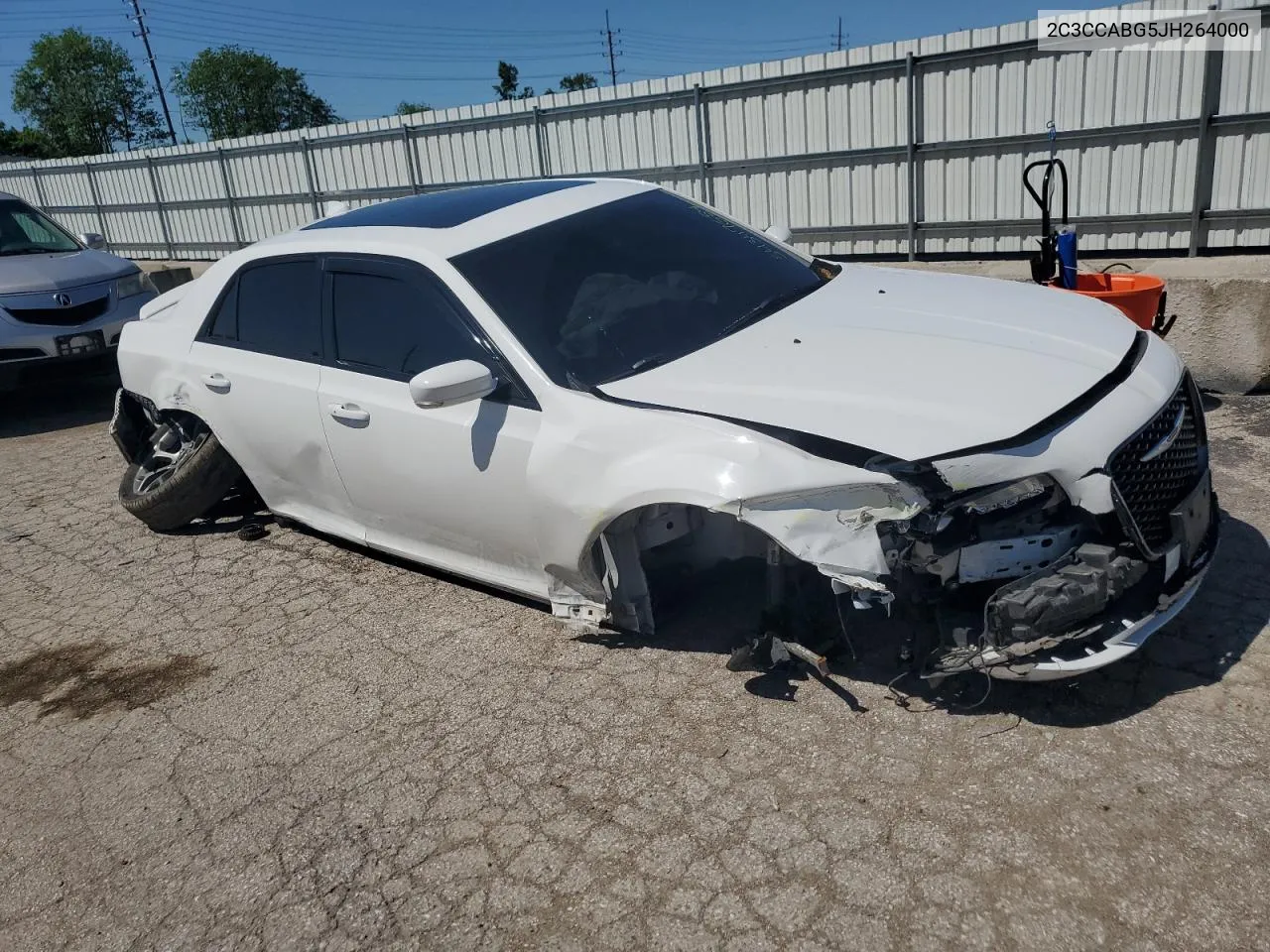 2C3CCABG5JH264000 2018 Chrysler 300 S