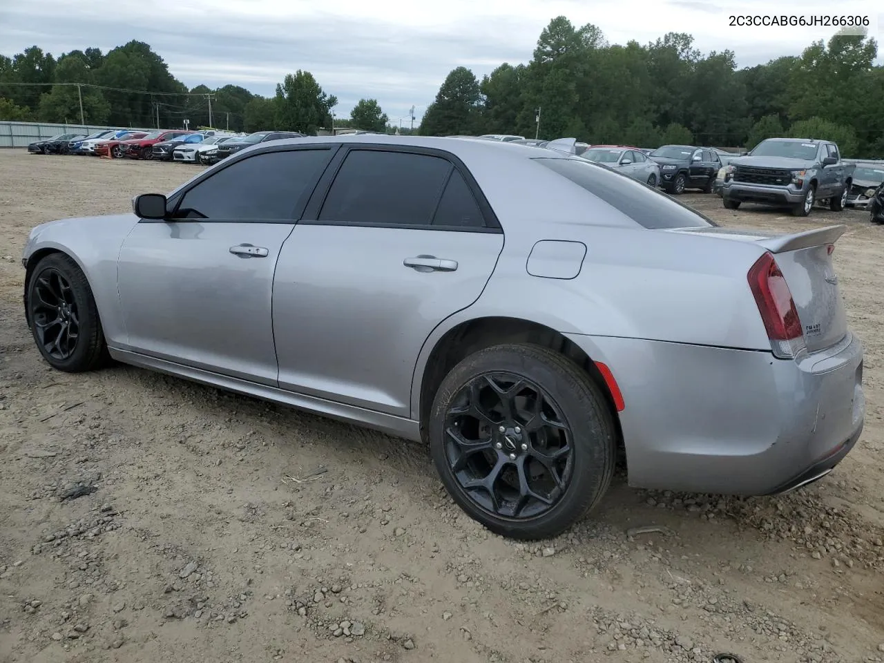 2018 Chrysler 300 S VIN: 2C3CCABG6JH266306 Lot: 73458404