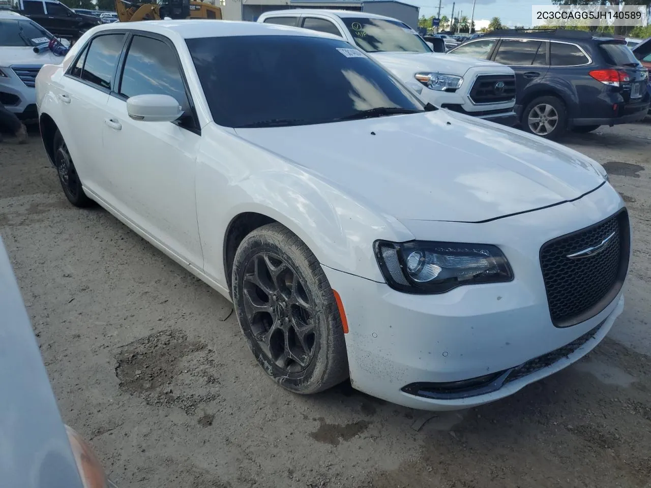 2C3CCAGG5JH140589 2018 Chrysler 300 S