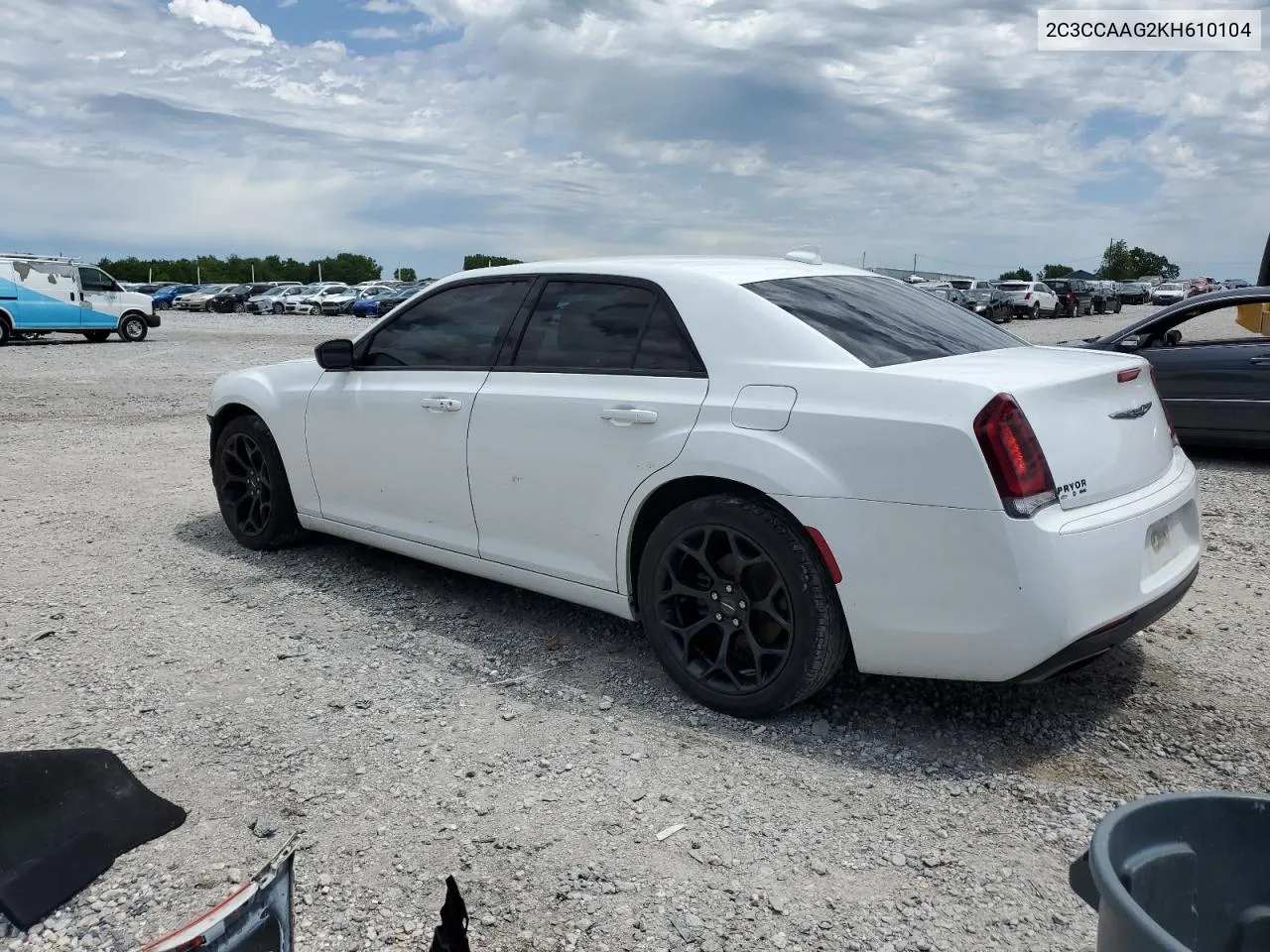 2019 Chrysler 300 Touring VIN: 2C3CCAAG2KH610104 Lot: 53227304