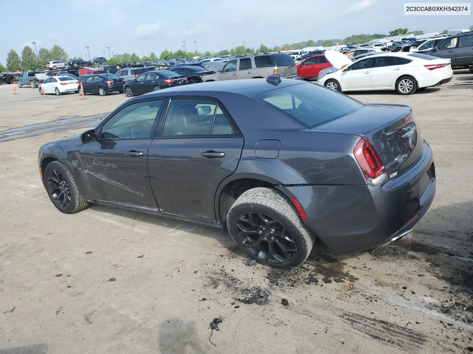 2019 Chrysler 300 S VIN: 2C3CCABGXKH542374 Lot: 56396774