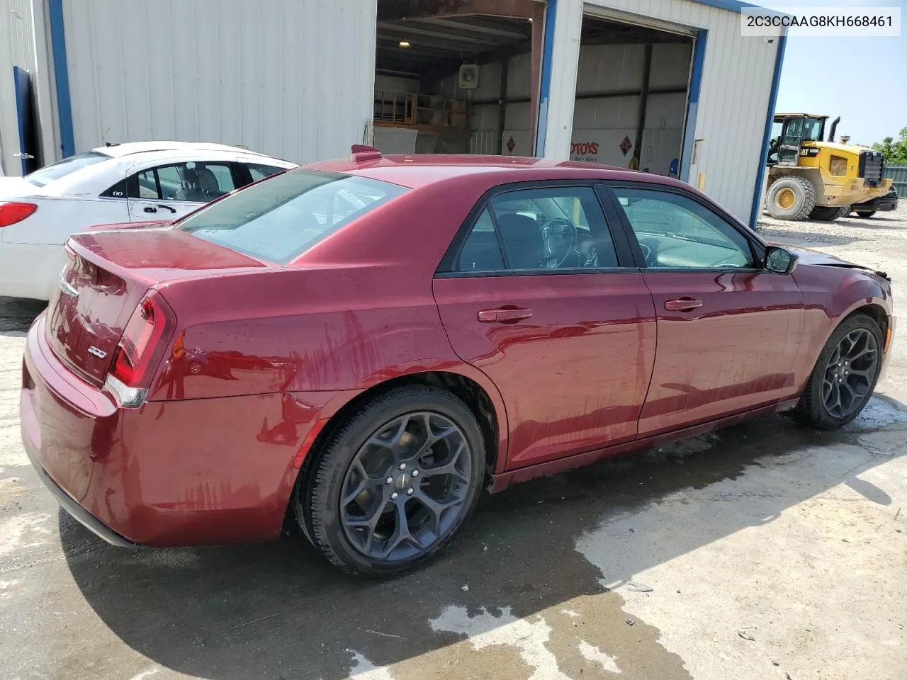 2019 Chrysler 300 Touring VIN: 2C3CCAAG8KH668461 Lot: 56500204