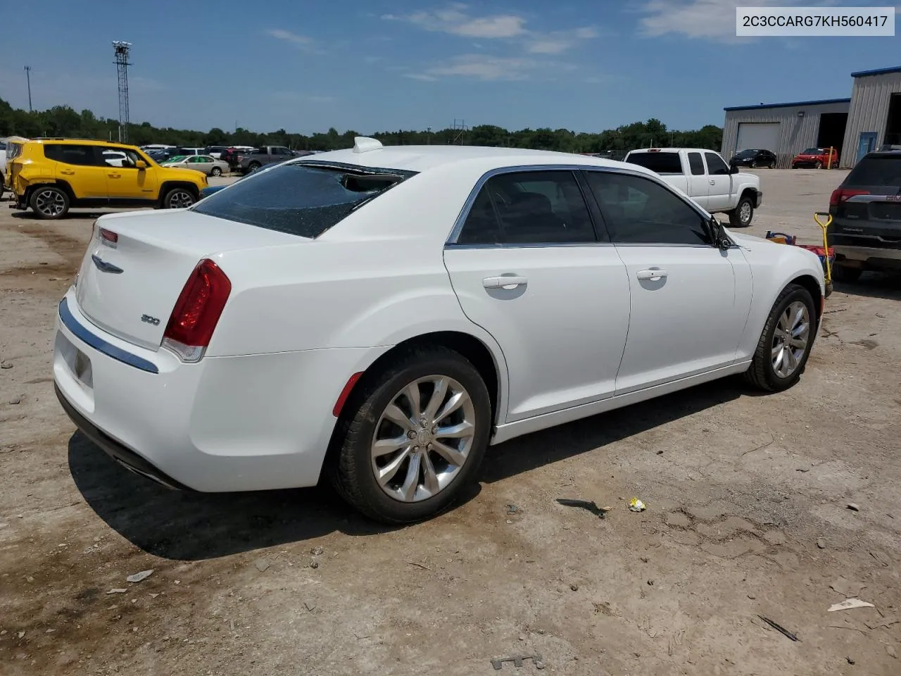 2019 Chrysler 300 Touring VIN: 2C3CCARG7KH560417 Lot: 62039444