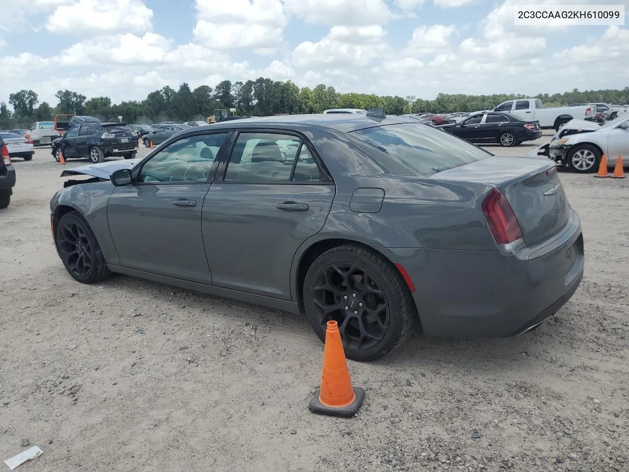 2C3CCAAG2KH610099 2019 Chrysler 300 Touring