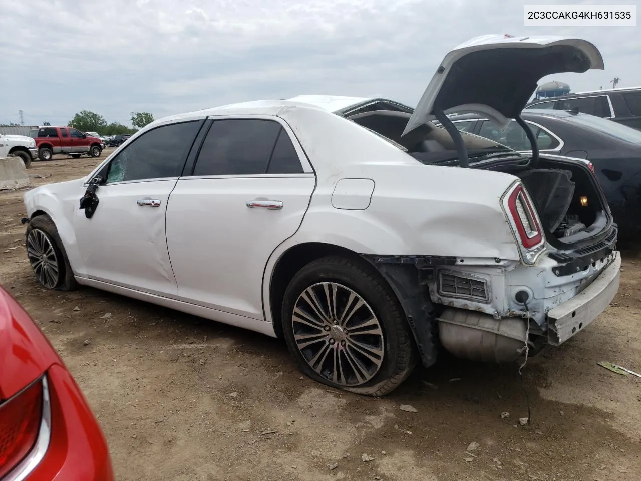 2C3CCAKG4KH631535 2019 Chrysler 300 Limited