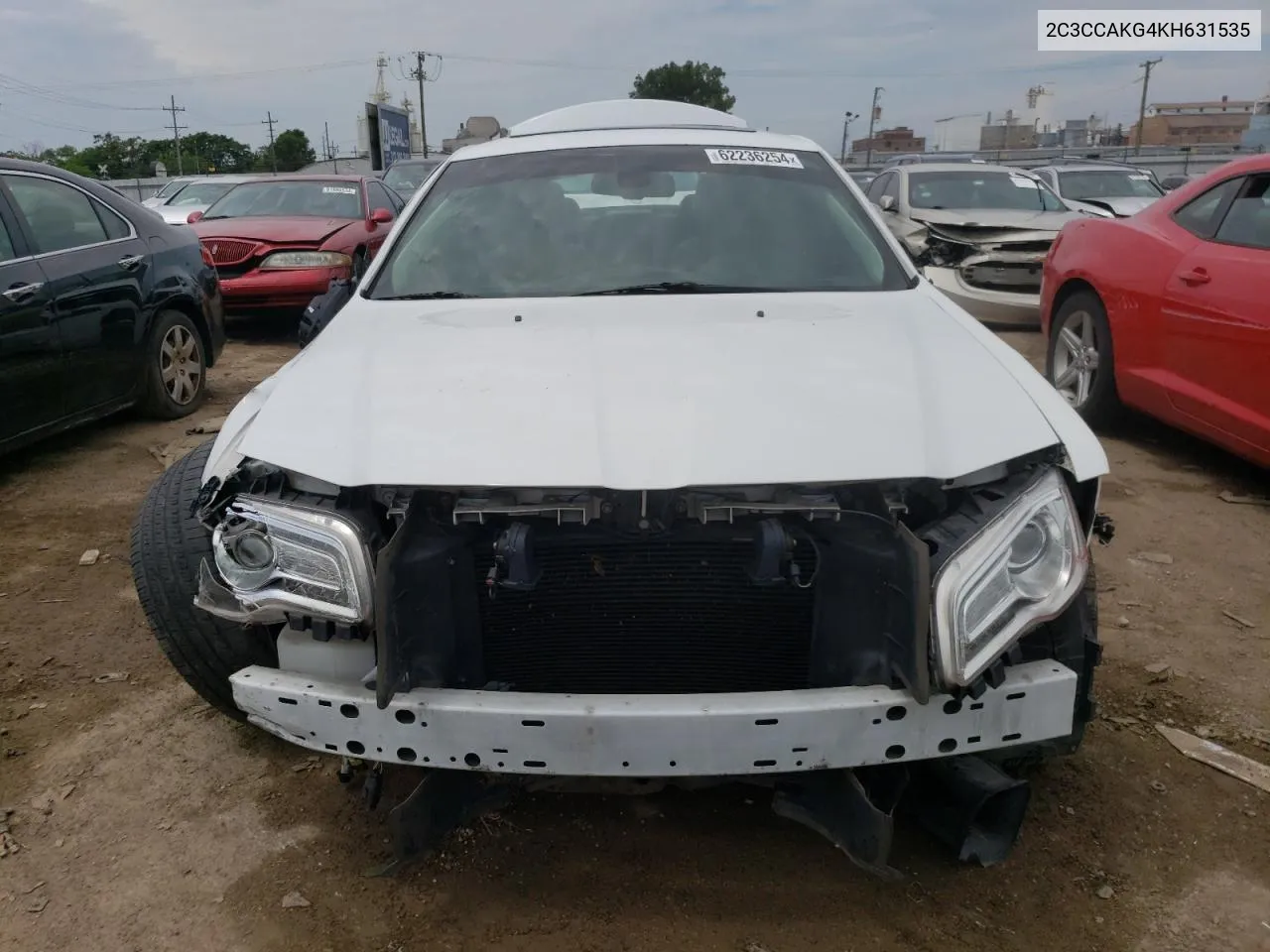 2C3CCAKG4KH631535 2019 Chrysler 300 Limited