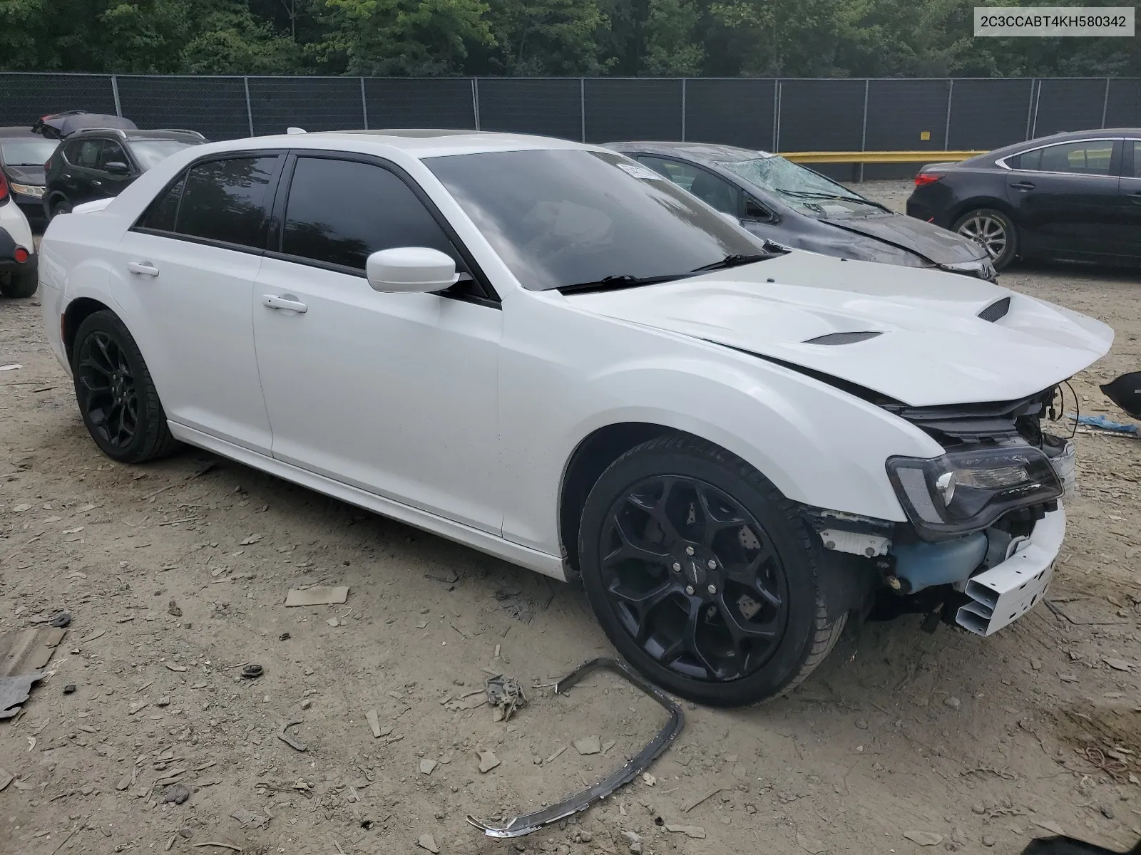 2019 Chrysler 300 S VIN: 2C3CCABT4KH580342 Lot: 65411774