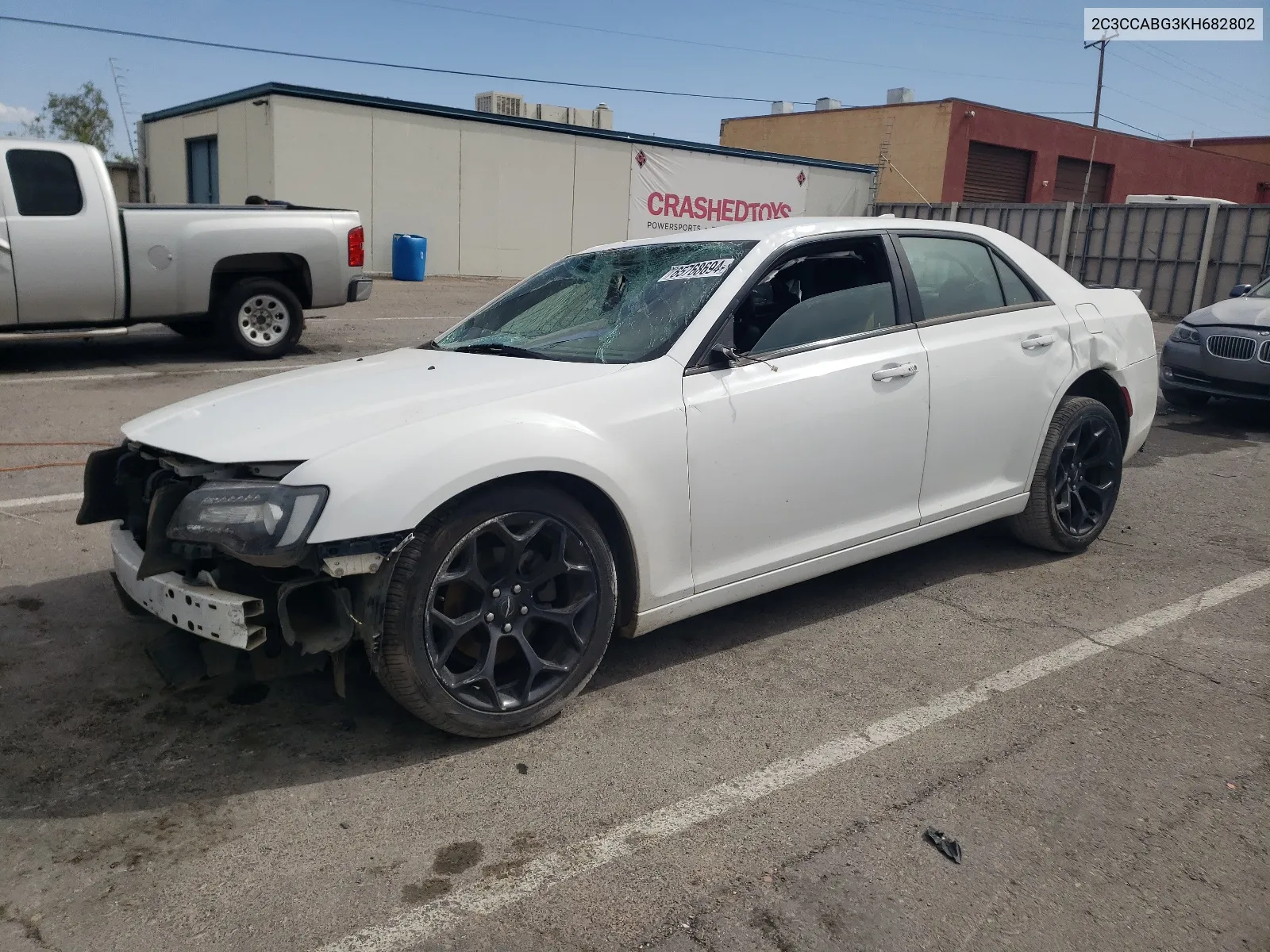 2C3CCABG3KH682802 2019 Chrysler 300 S