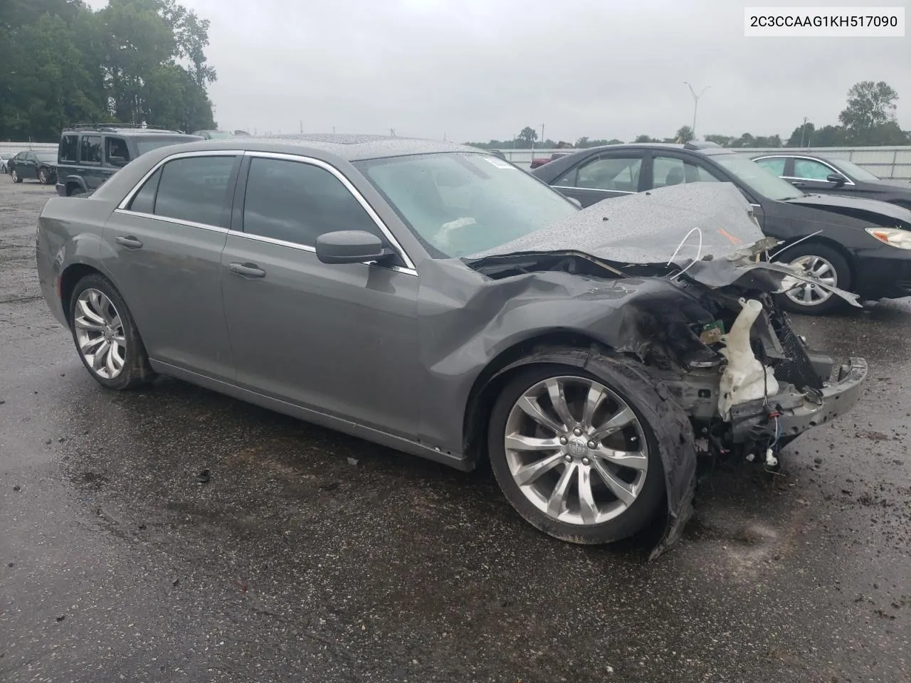 2C3CCAAG1KH517090 2019 Chrysler 300 Touring