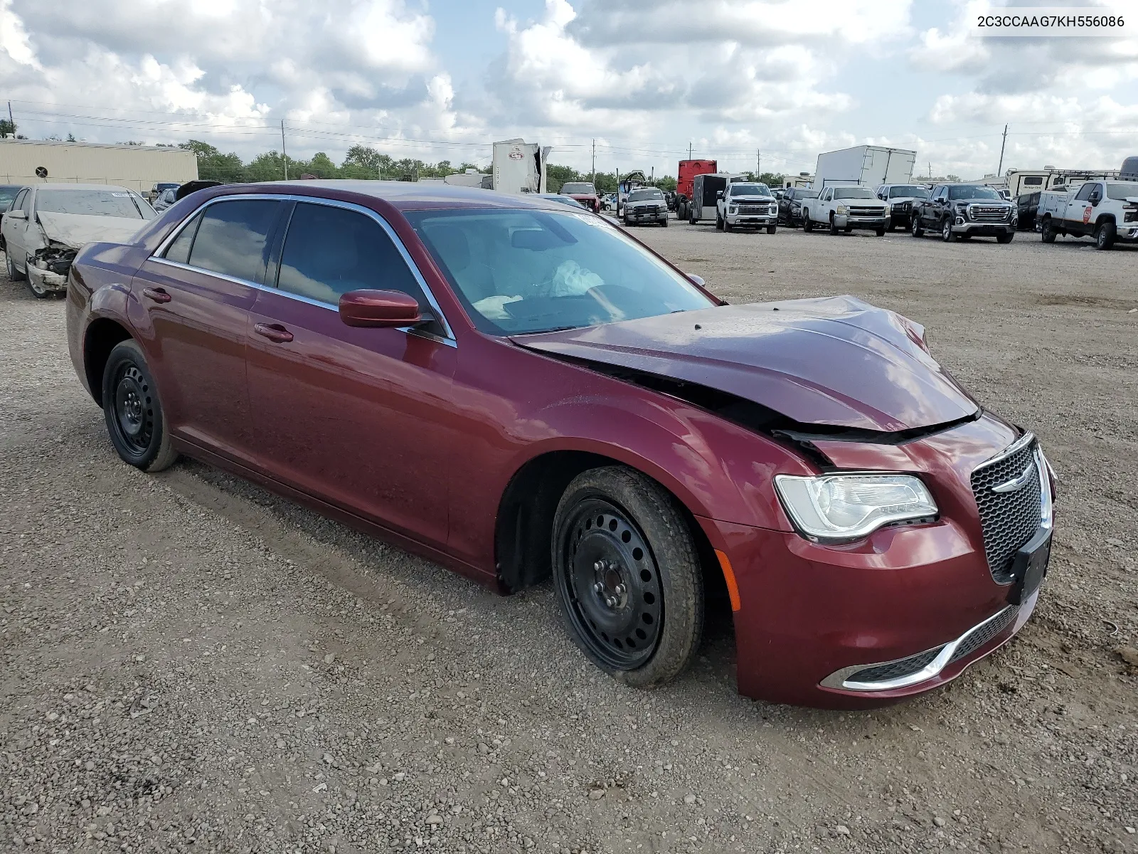 2019 Chrysler 300 Touring VIN: 2C3CCAAG7KH556086 Lot: 66574304