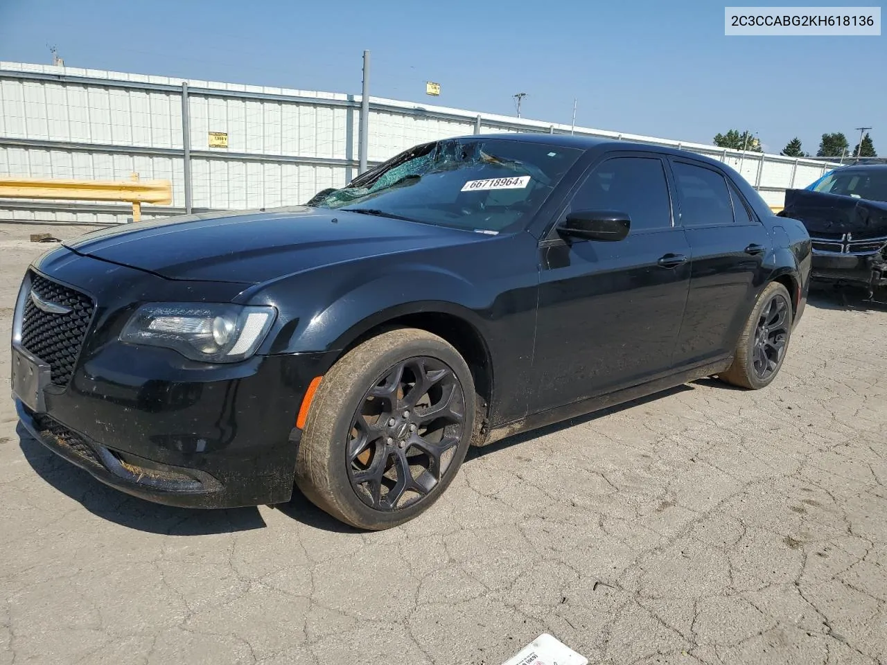 2019 Chrysler 300 S VIN: 2C3CCABG2KH618136 Lot: 66718964